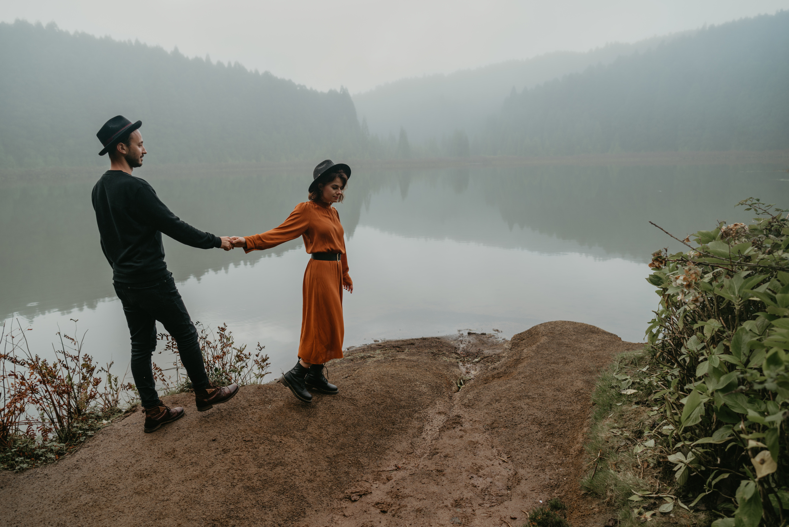 Engagement session in Azores, Portugal. London Wedding Photographer|Natasha Ferreira