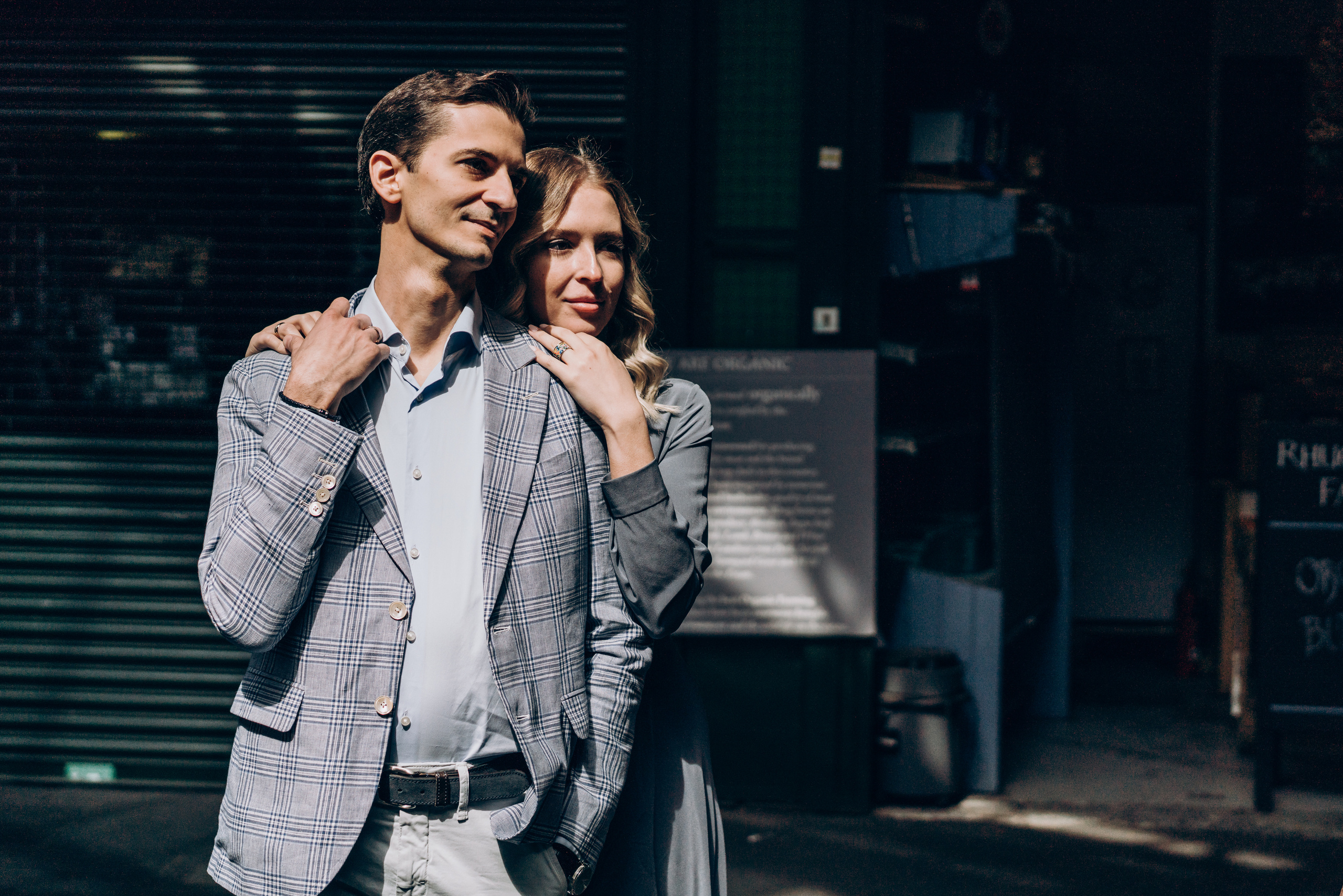 Casual Engagement session by Tower Bridge. London Wedding Photographer|Natasha Ferreira