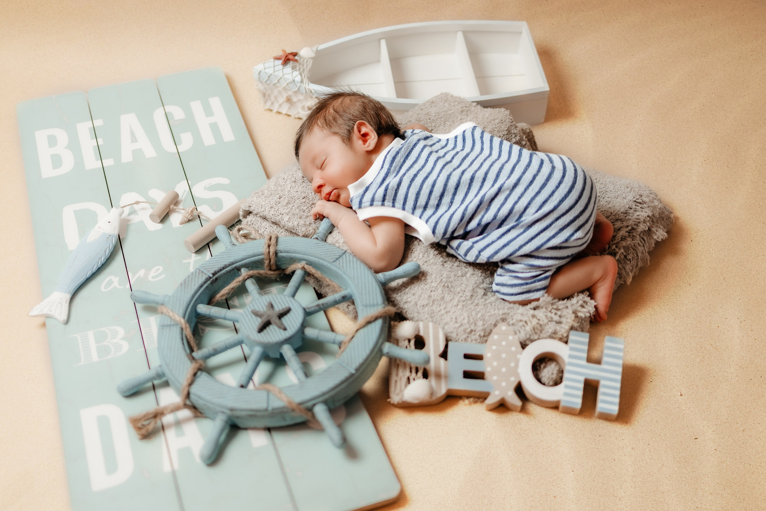 Micul marinar. FotoACTIV.ro - Imaginea ta contează