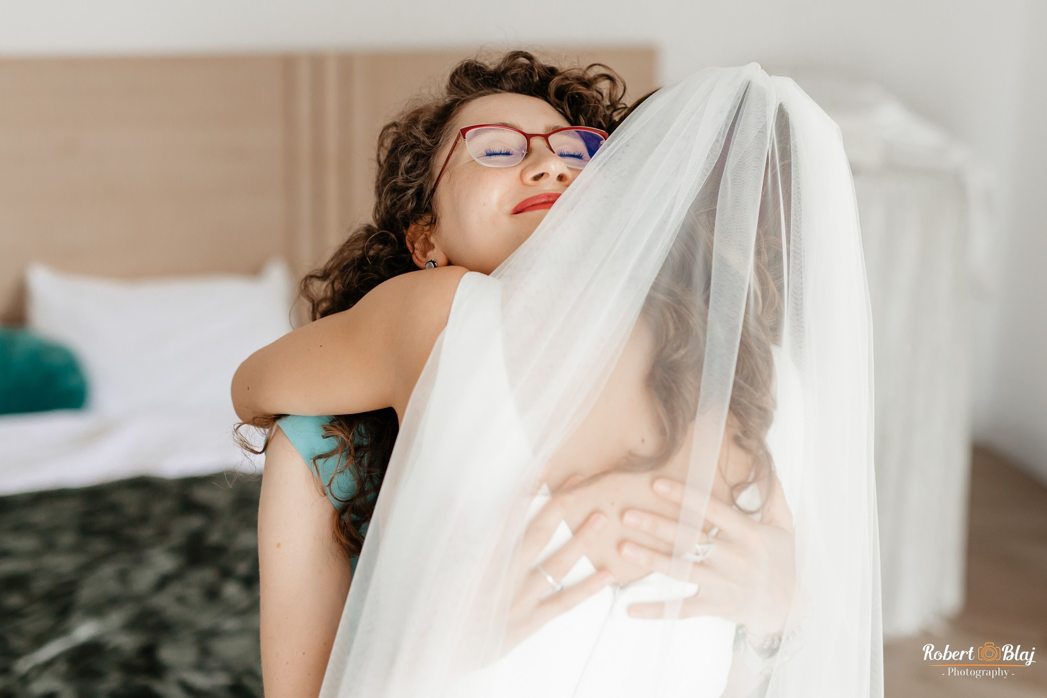 Ioana & Florin. Robert Blaj - Fotograf Nuntă Iași