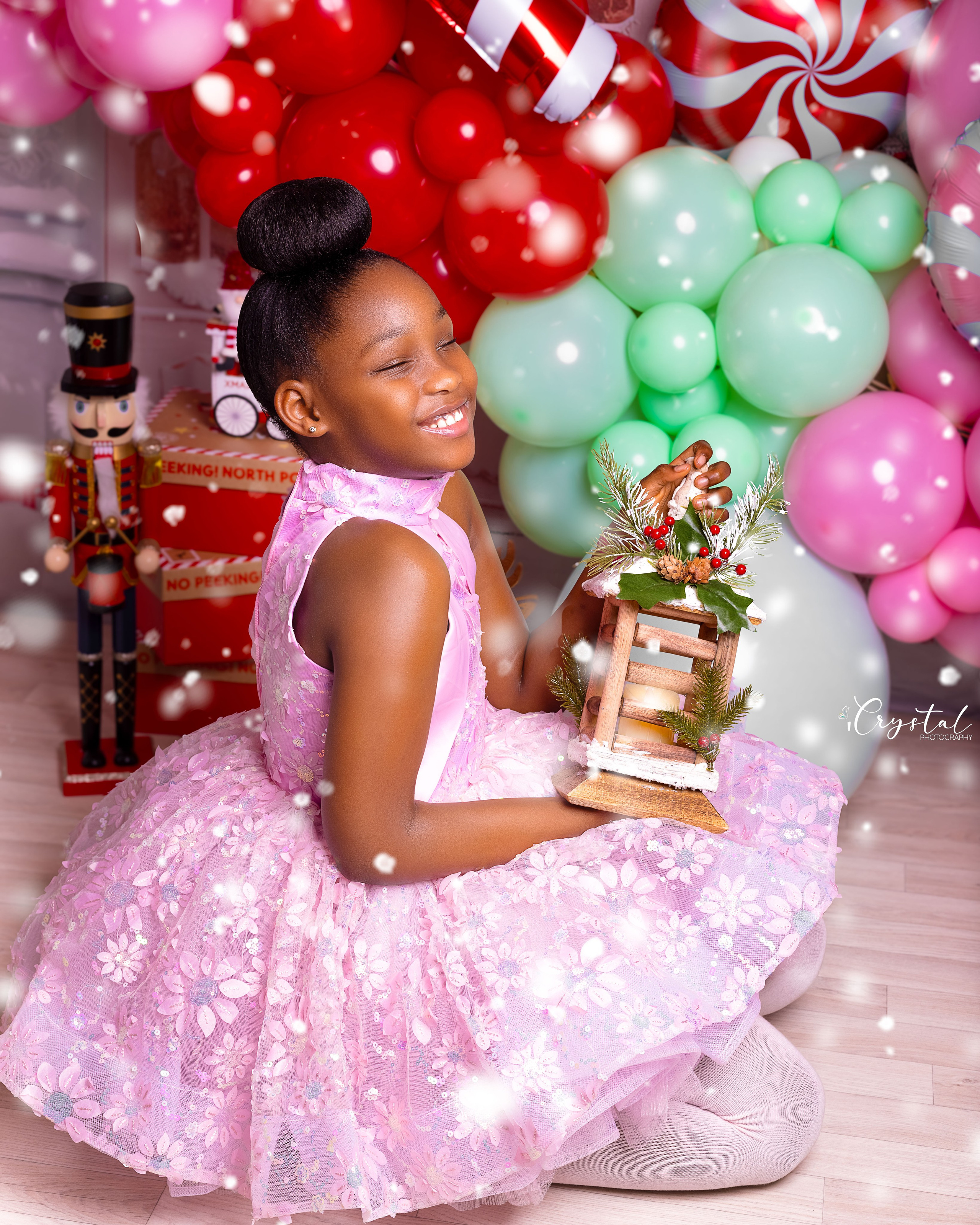 Mini Christmas. Children, Maternity and Family Portrait Photographer in Manchester, UK