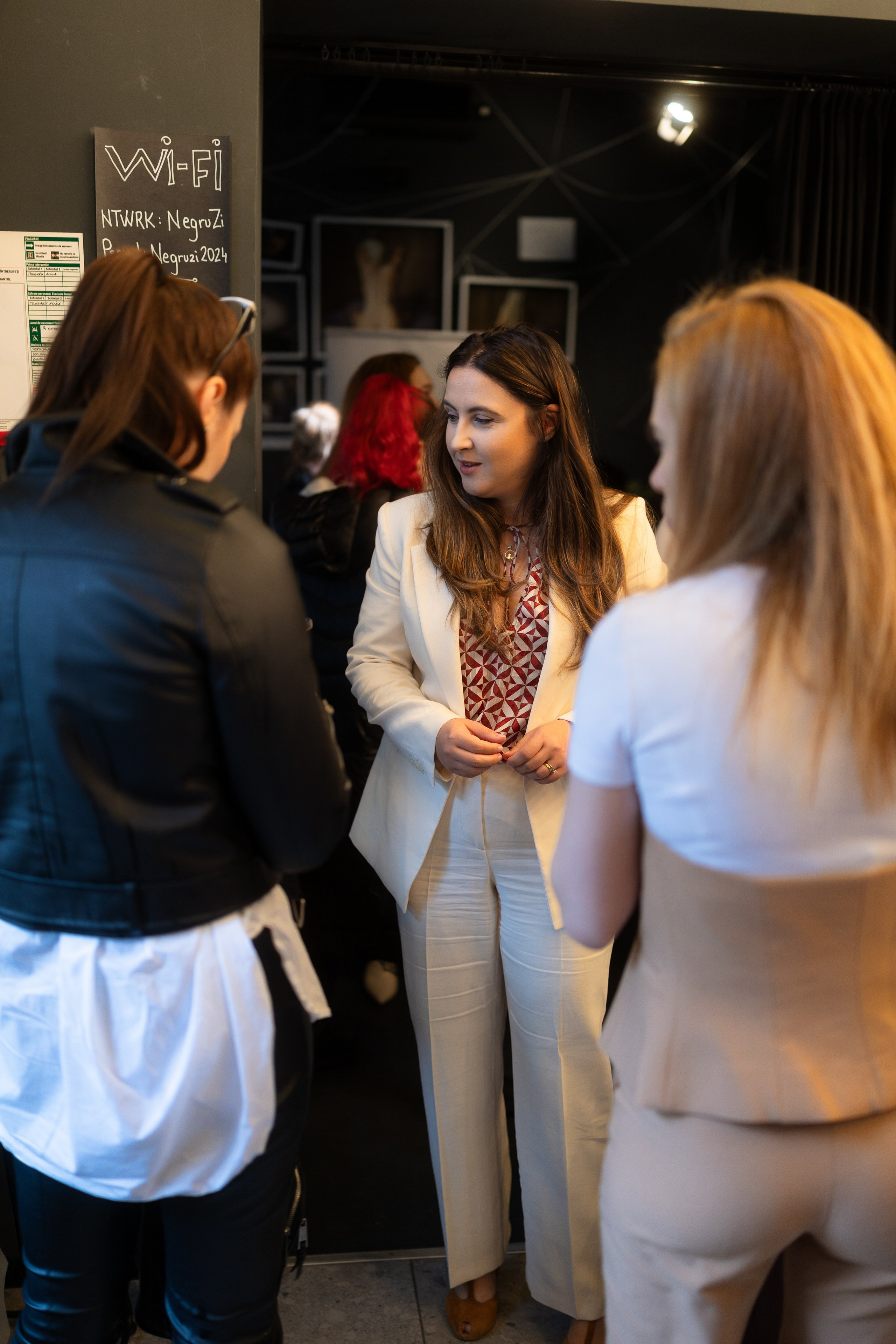 Glo Mom 1. Marius Ciocan