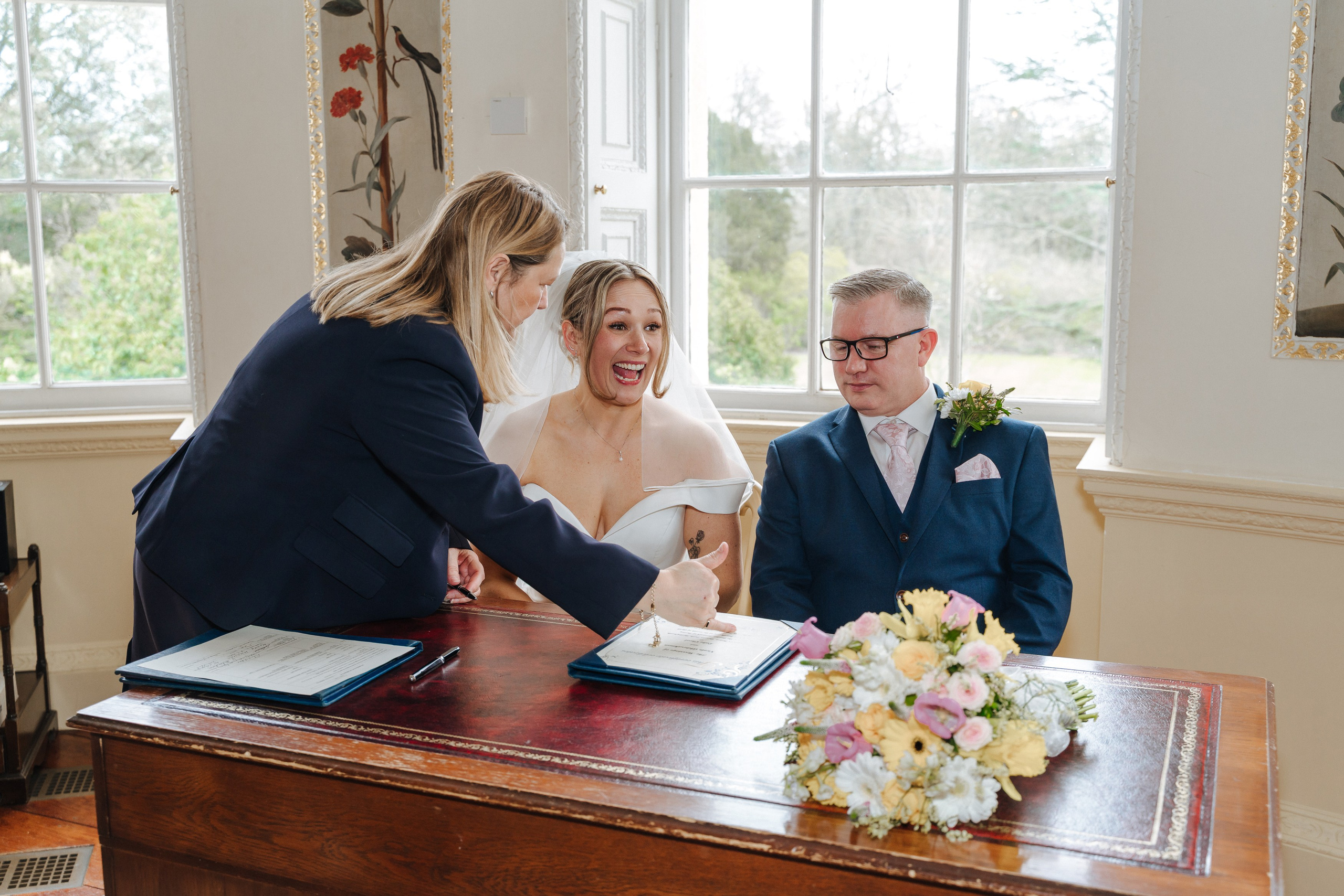 Luke and Nicola’s wedding at Danson House. Photographer in England Ekaterina Romanova