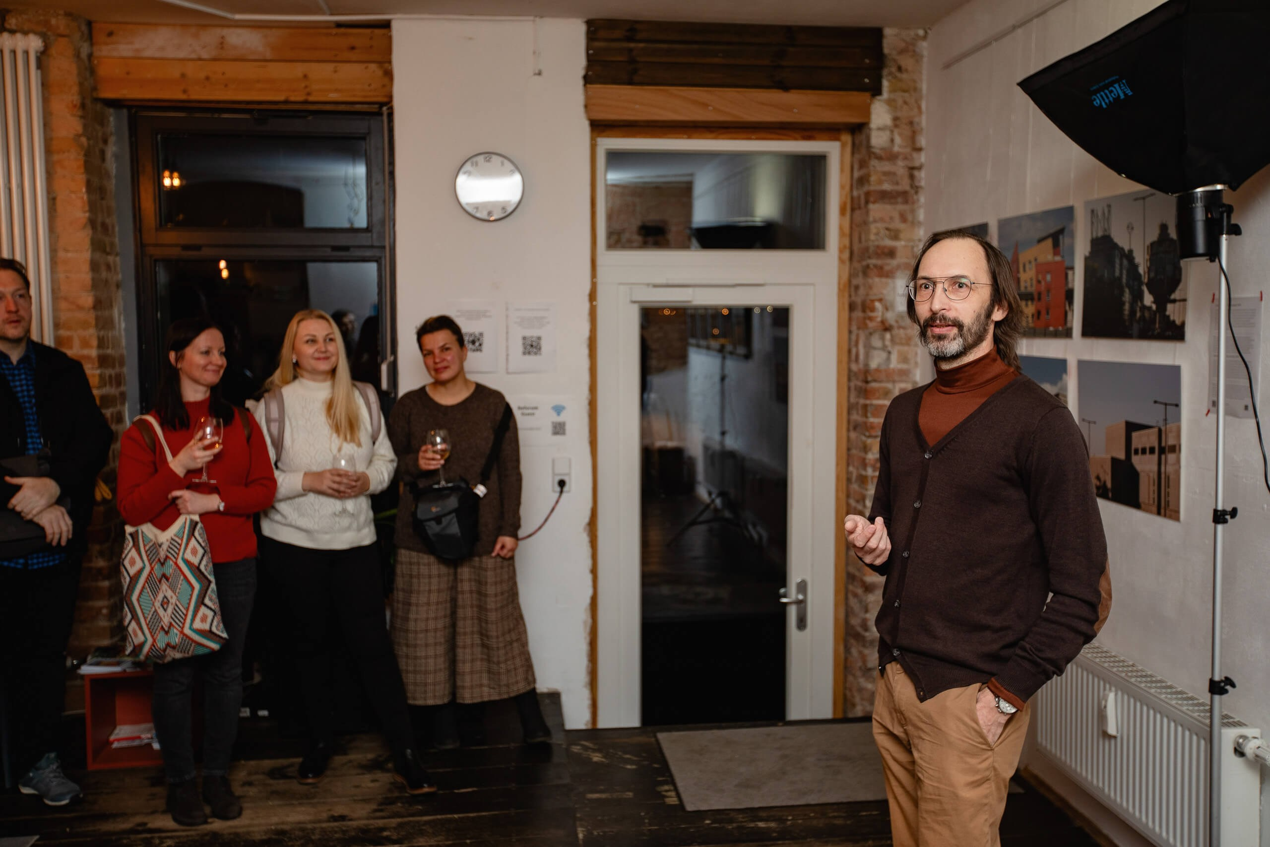 Итоговая выставка группы Doculab 2024. Andrei Slovolitov Documentary photographer, founder of the DOCULAB School of Documentary Photography in Berlin