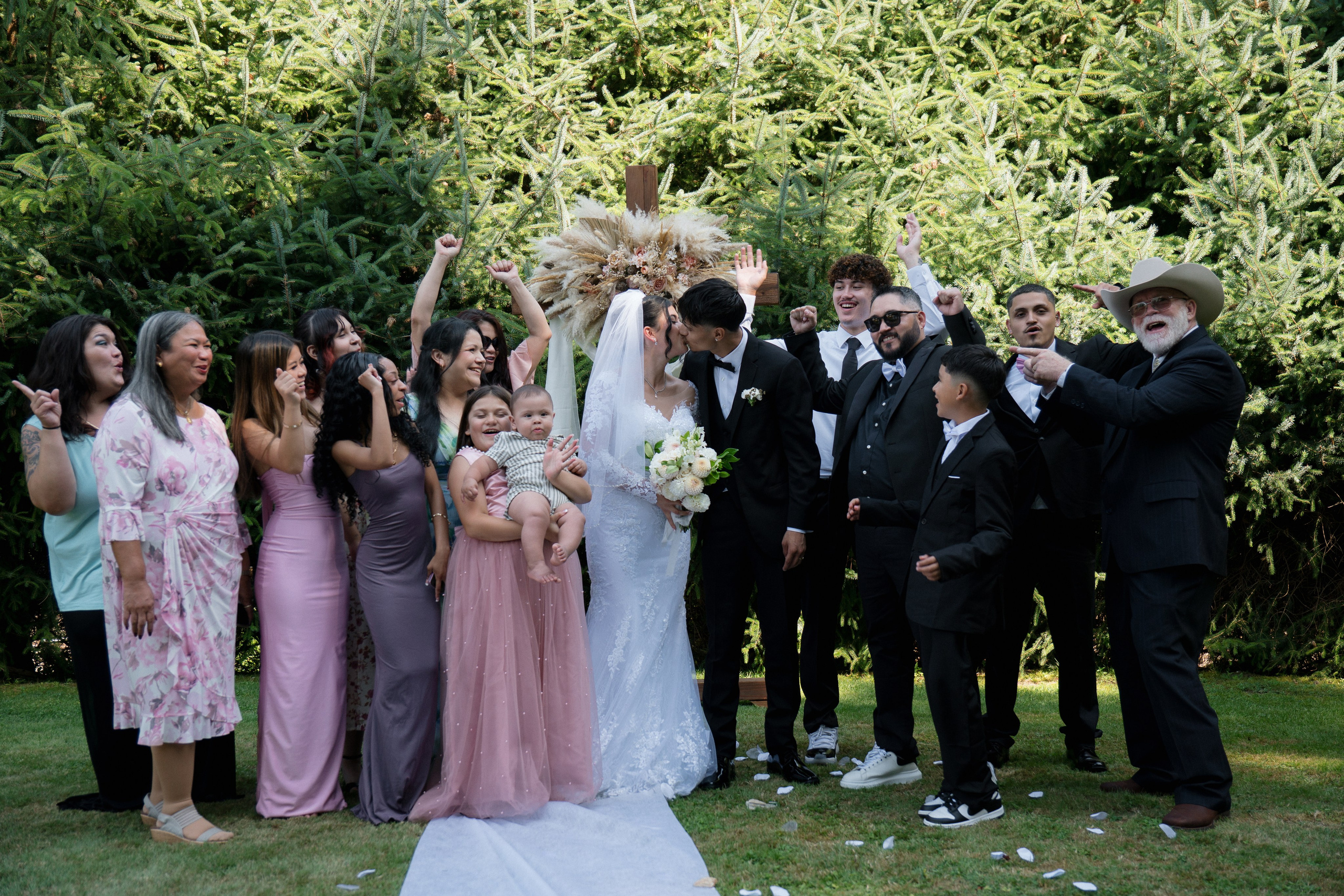Arianna and Cristopher | Intimate Wedding. Photographer in Washington Sophia D