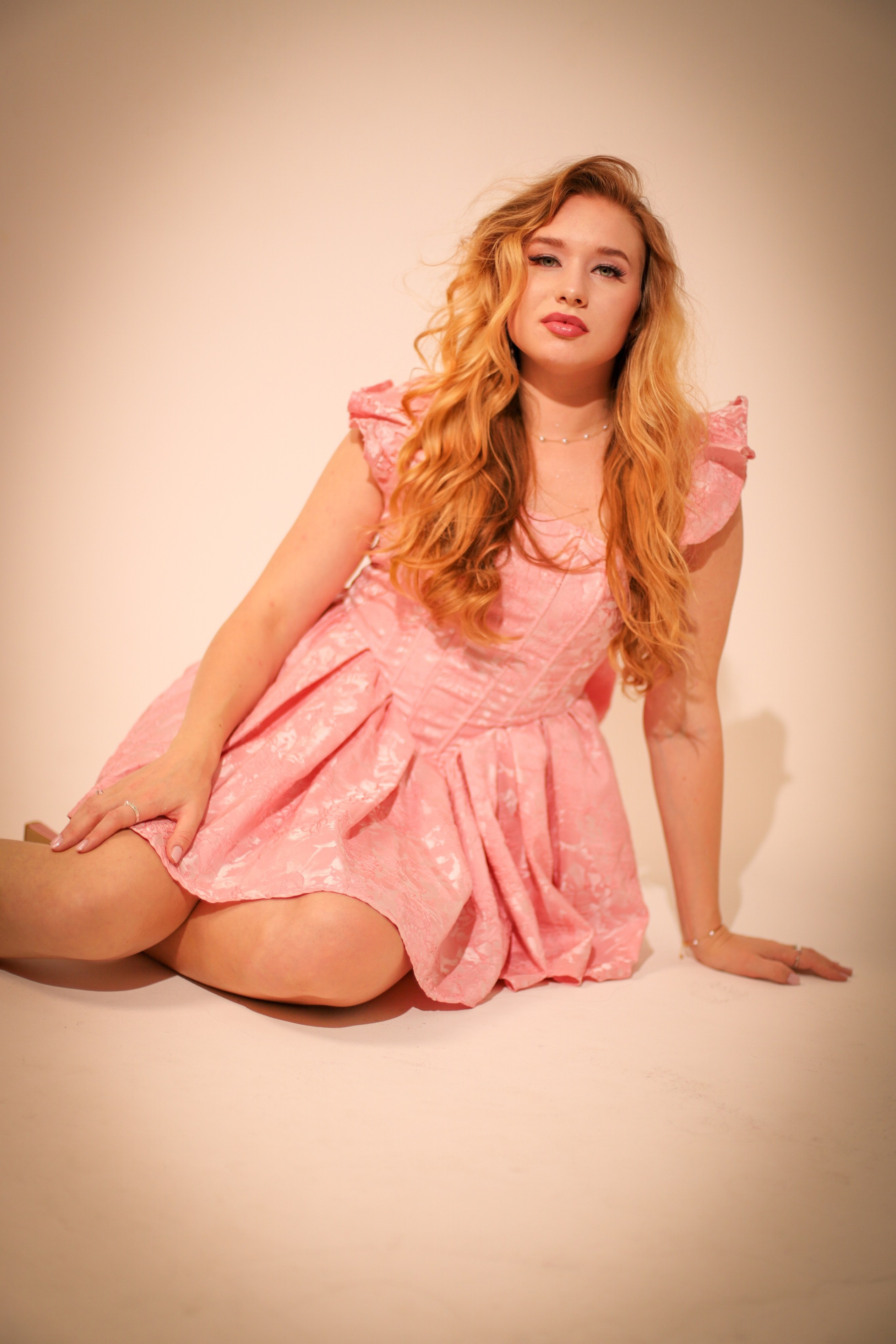 Ivanna. VALERIIA VIUNOVA individual shooting\love story\event\brand