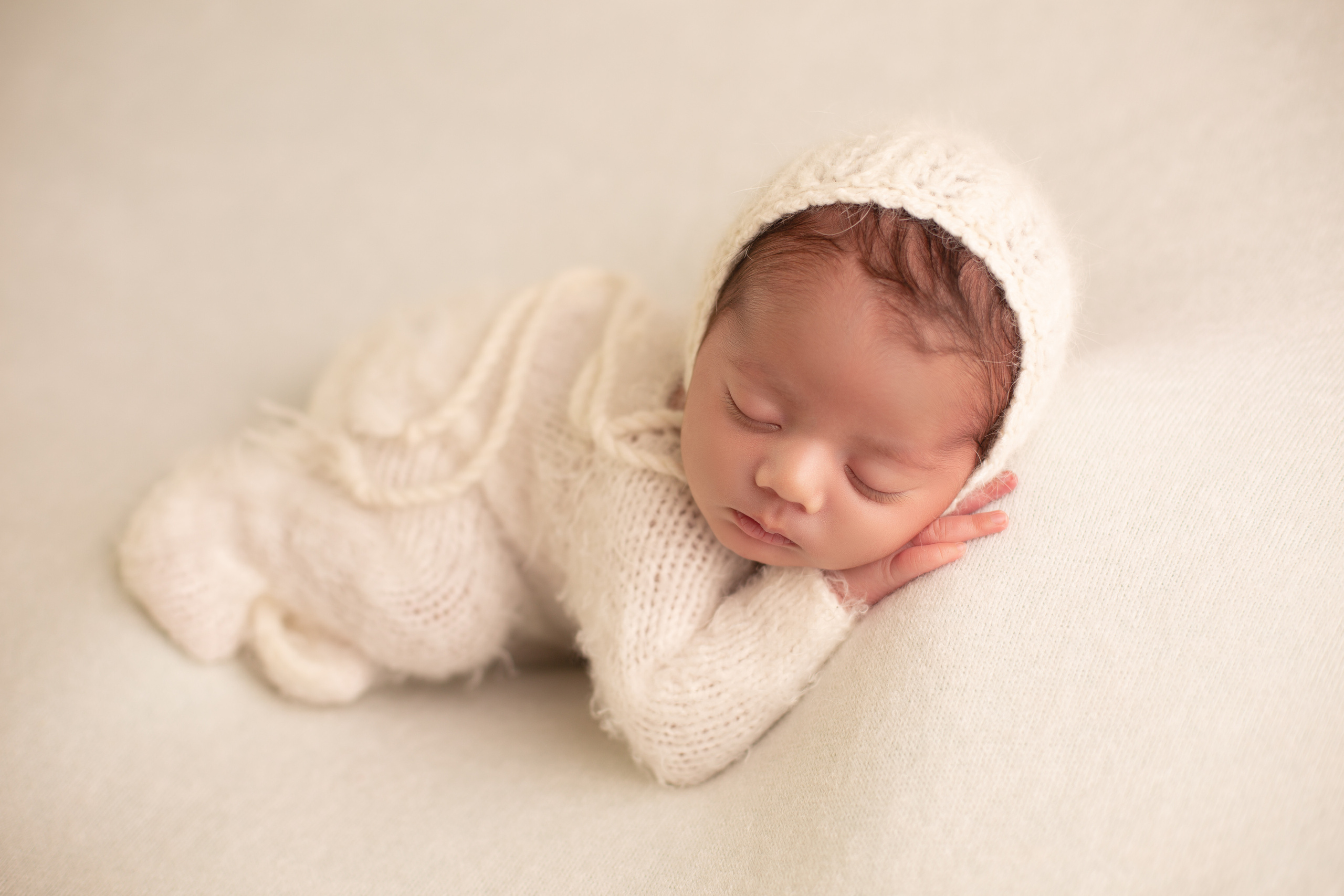 Blog. ANNA KOR Newborn Photographer in the UAE