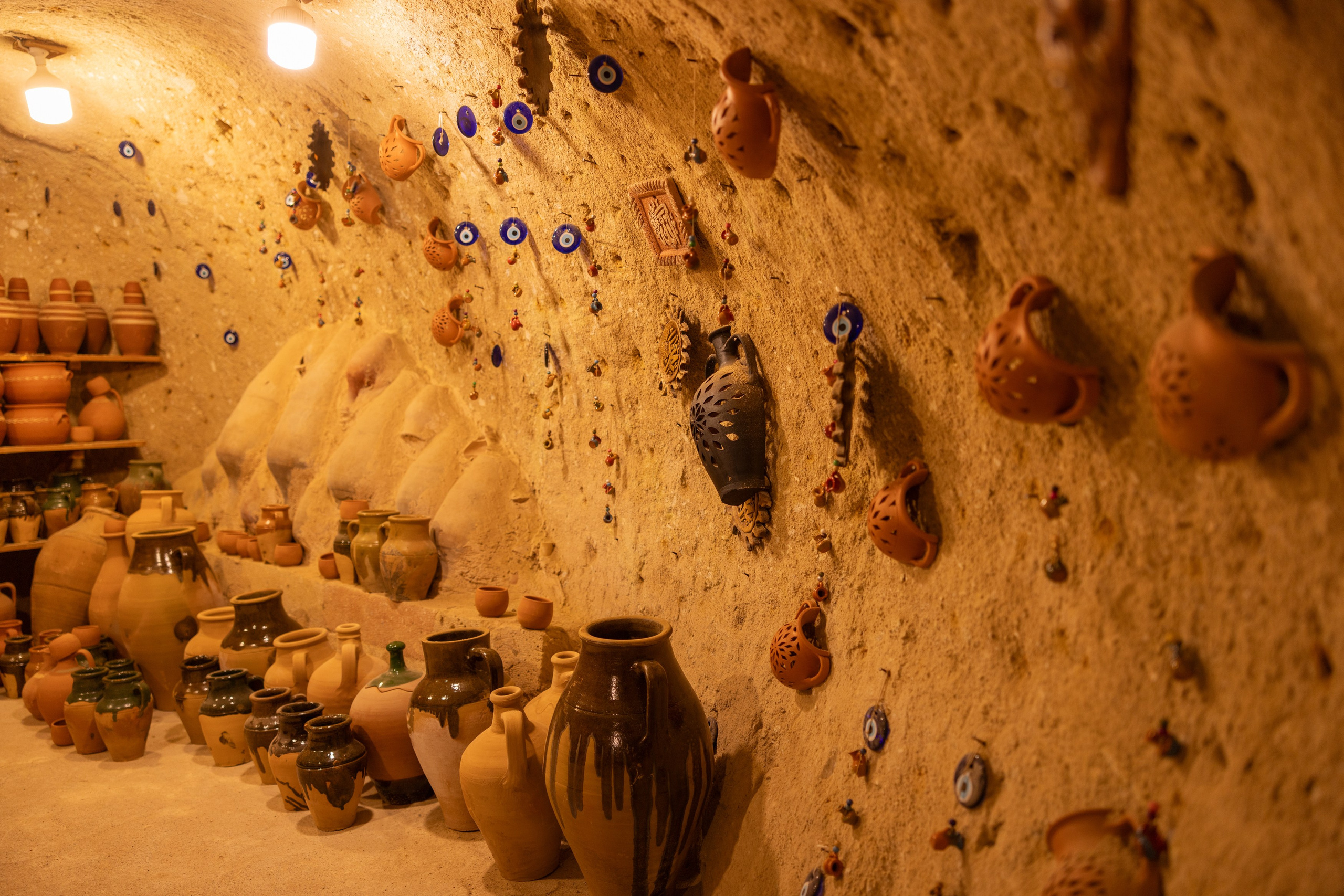 Top Must-Visit Locations in Cappadocia – Unveil the Region’s Hidden Gems. Your Guide to Cappadocia: Private Tours, Scenic Routes, Hot Air Balloon Rides, and More Adventures