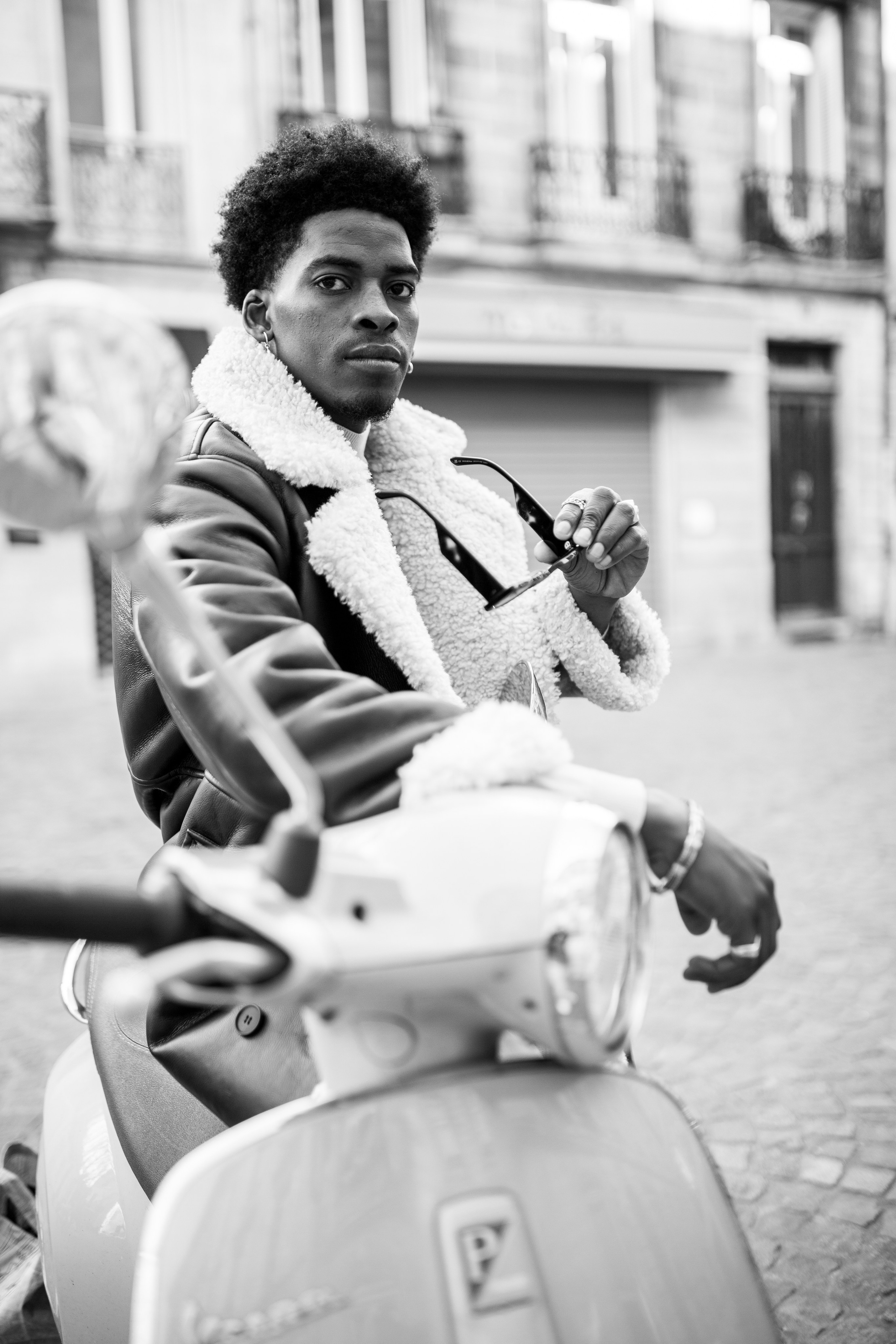 Urban or nature portrait photo session. Weeding Photographer in Bordeaux, Florin Tugui