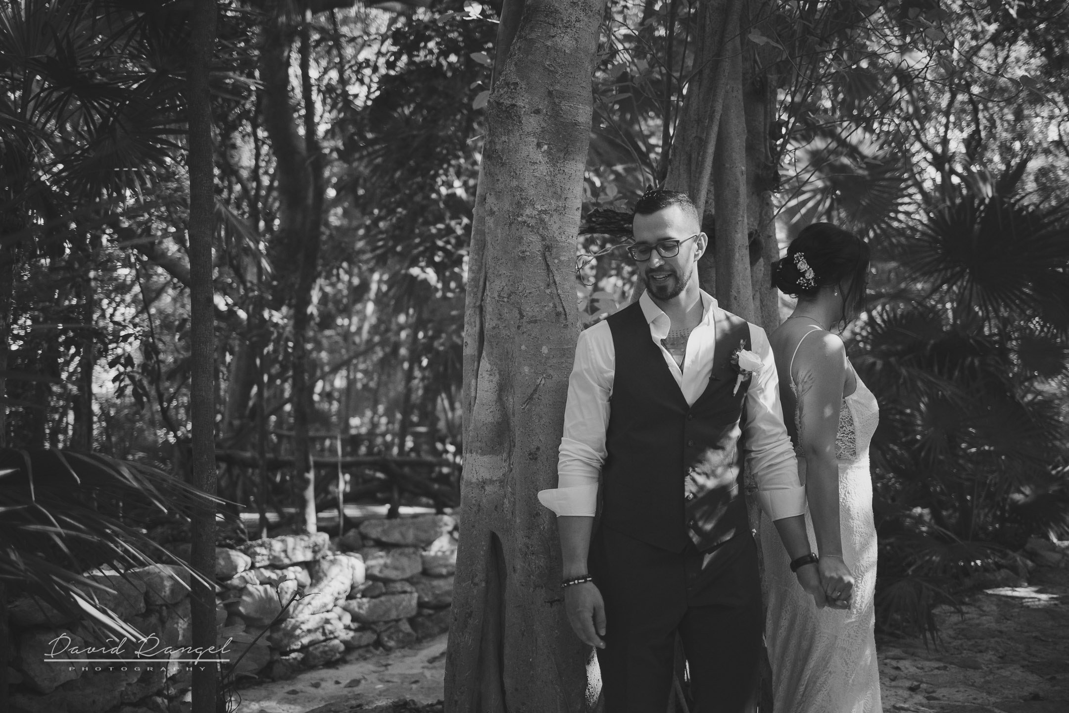 Classic Weddings. Destination wedding photographer based in Cancun and Riviera Maya with service worldwide