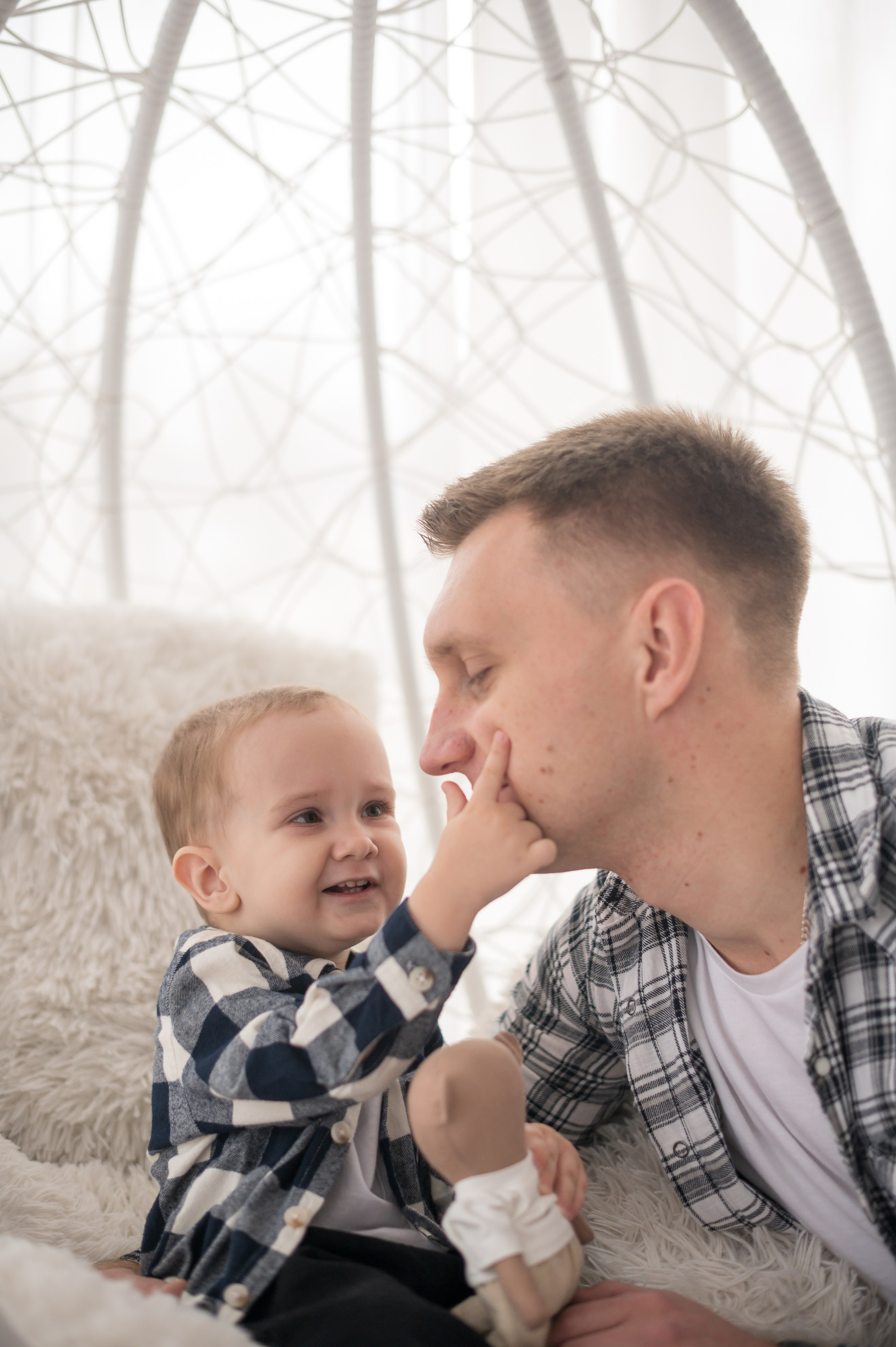 Семейная фотосессия в студии. Семейный и детский фотограф в Минске Надежда Савицкая