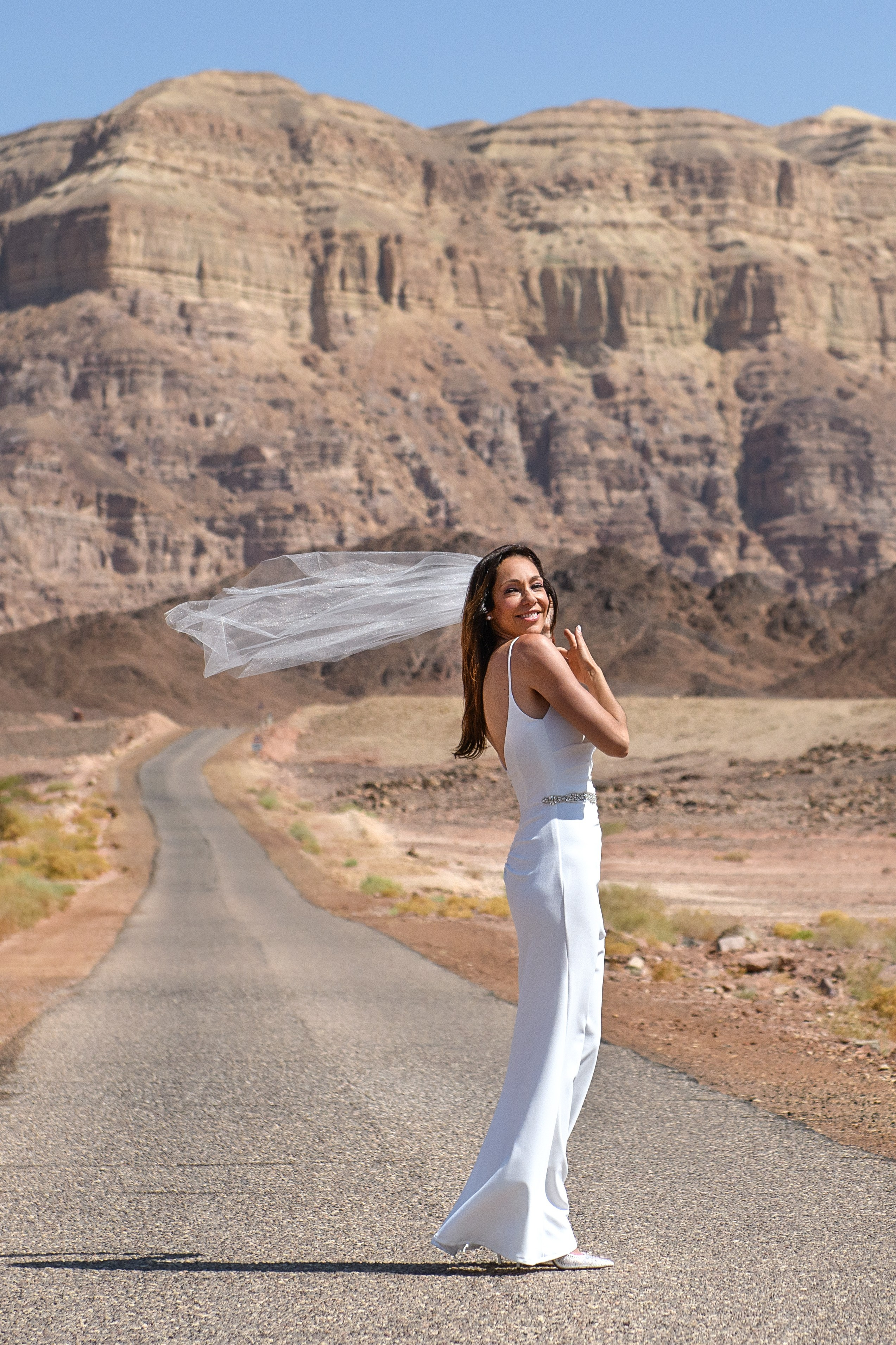 Wedding in the Timna park for Guy & Jodie. Family children pregnancy love stories photographer in Eilat Israel Olga Amchislavsky