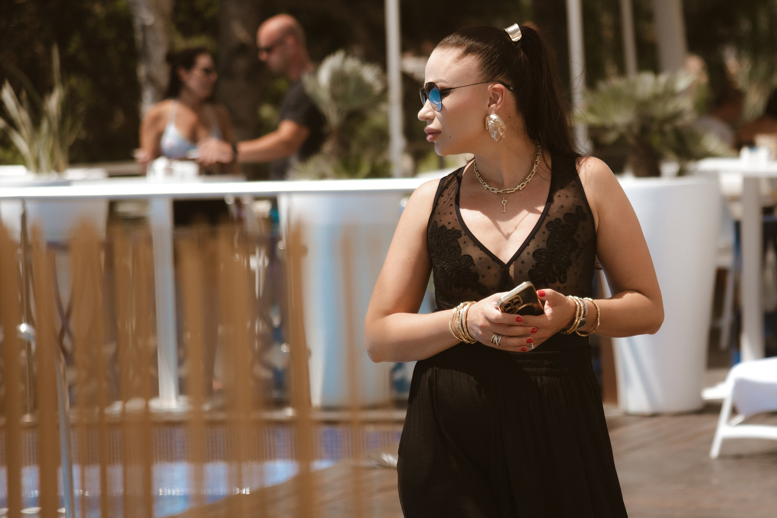 Hen party photographer in Spain — live photos by the pool | Andrey Lukovnikov