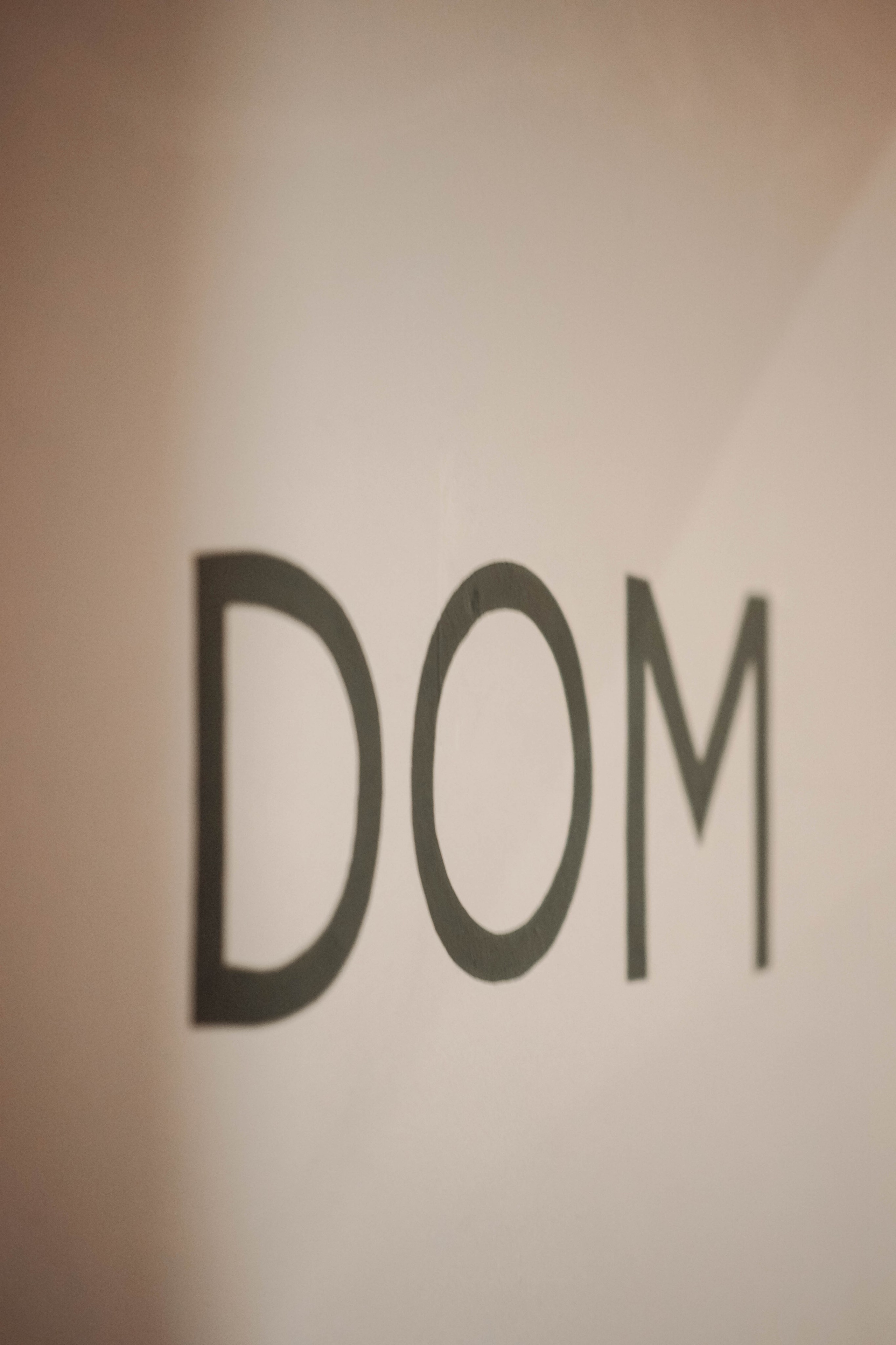 DOM