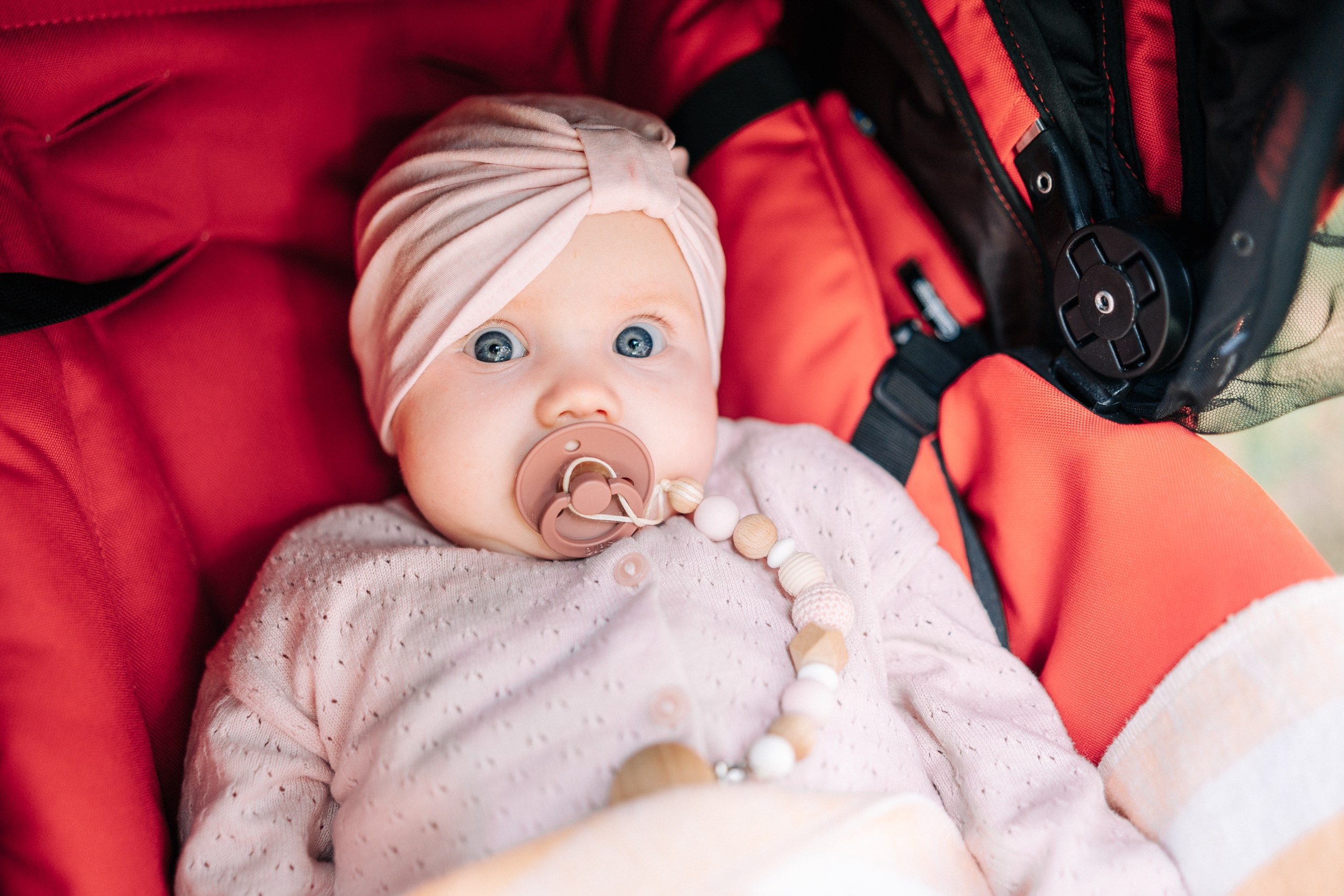 With Alice. Couple and Family Photographer in Tallinn, Sasha Kaloshin