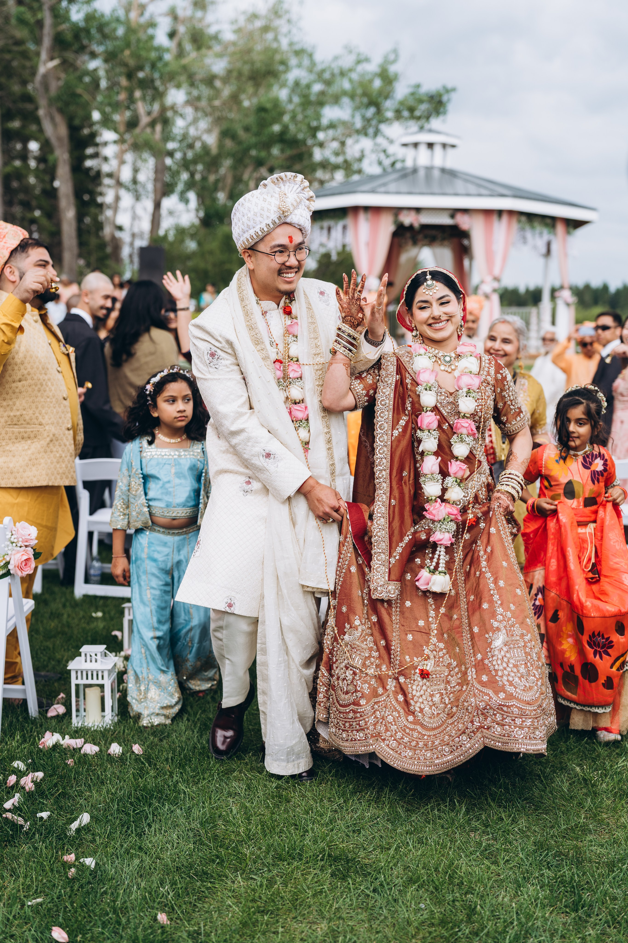 Jackie & Bindi. Calgary Wedding & Lifestyle Photographer — Yevhen Polishchuk