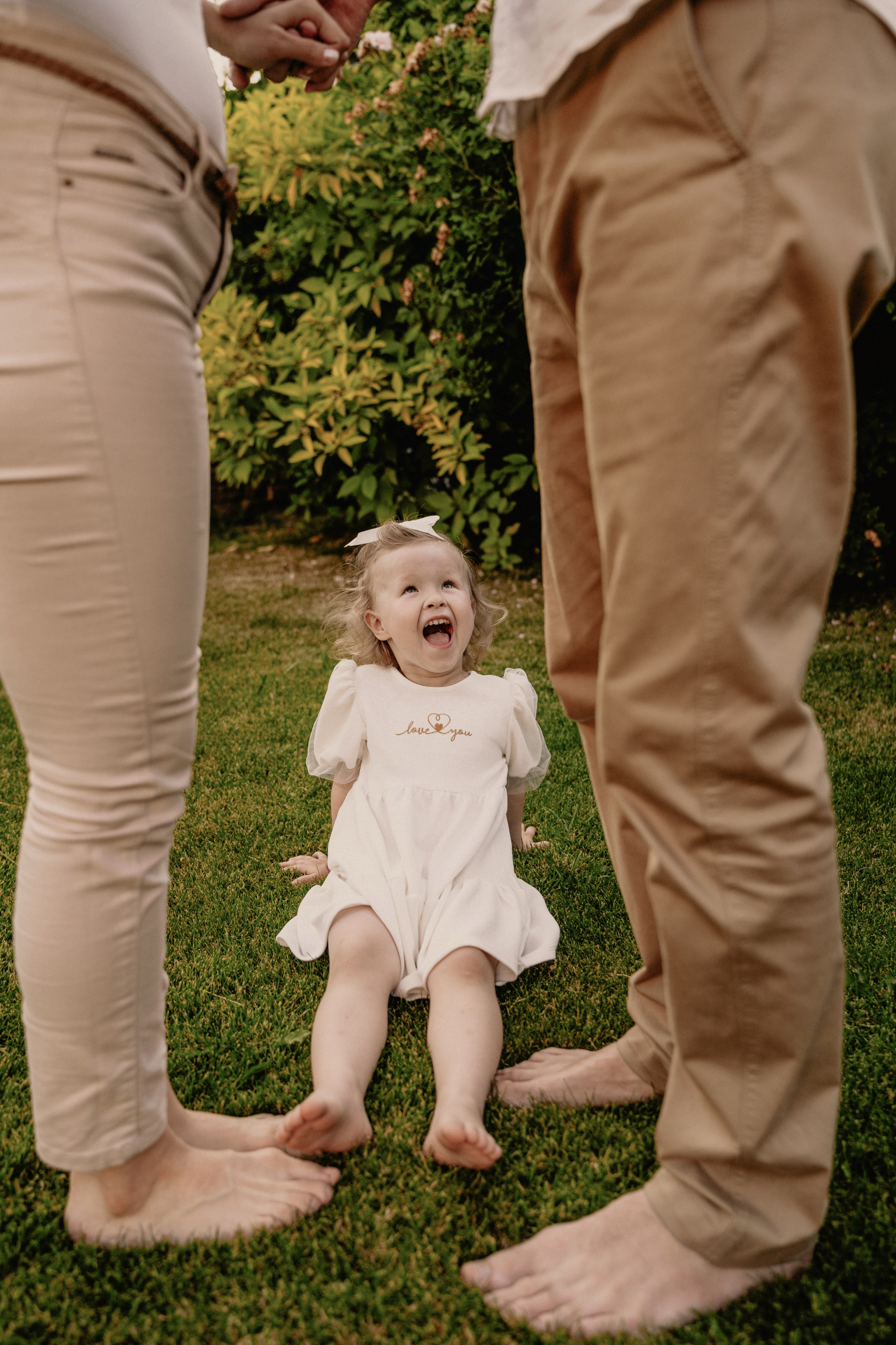 Nick, Julia, Adele outdoor. Wedding and family photographer and videographer PA, NJ, NY, DE, MD