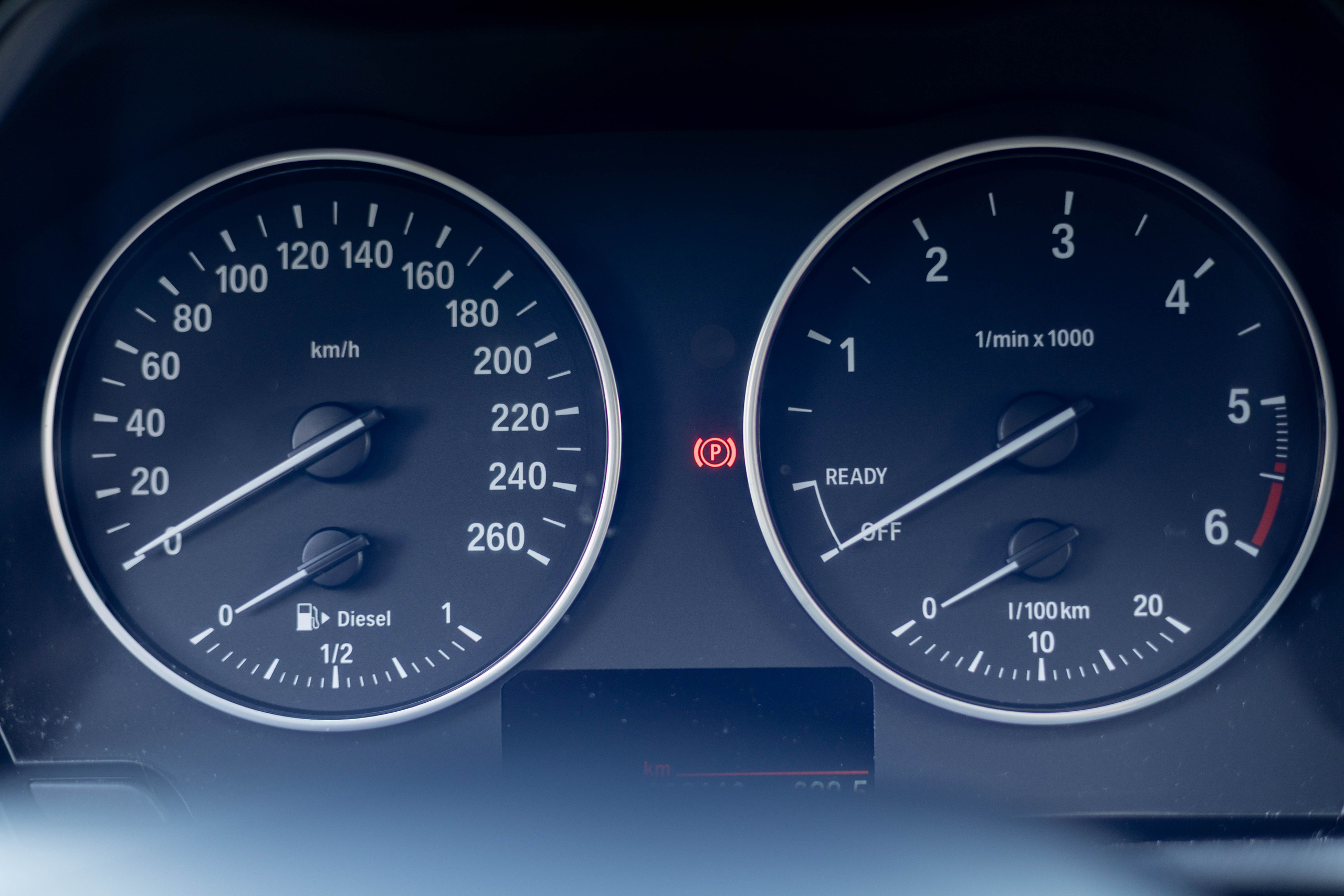 Съемка авто на продажу. Семейный фотограф Кишиневе, Молдова Врабий Ольга