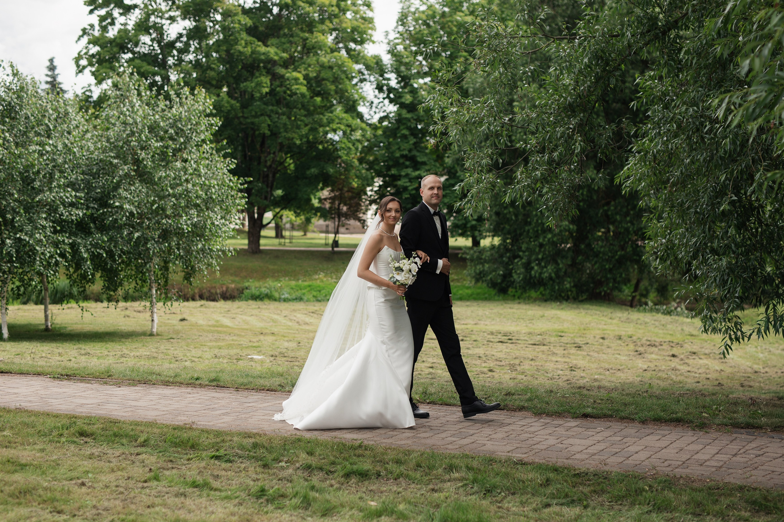 Jekaterina & Raivis. Veronika Lokotko — kāzu un portretu fotogrāfe Latvijā
