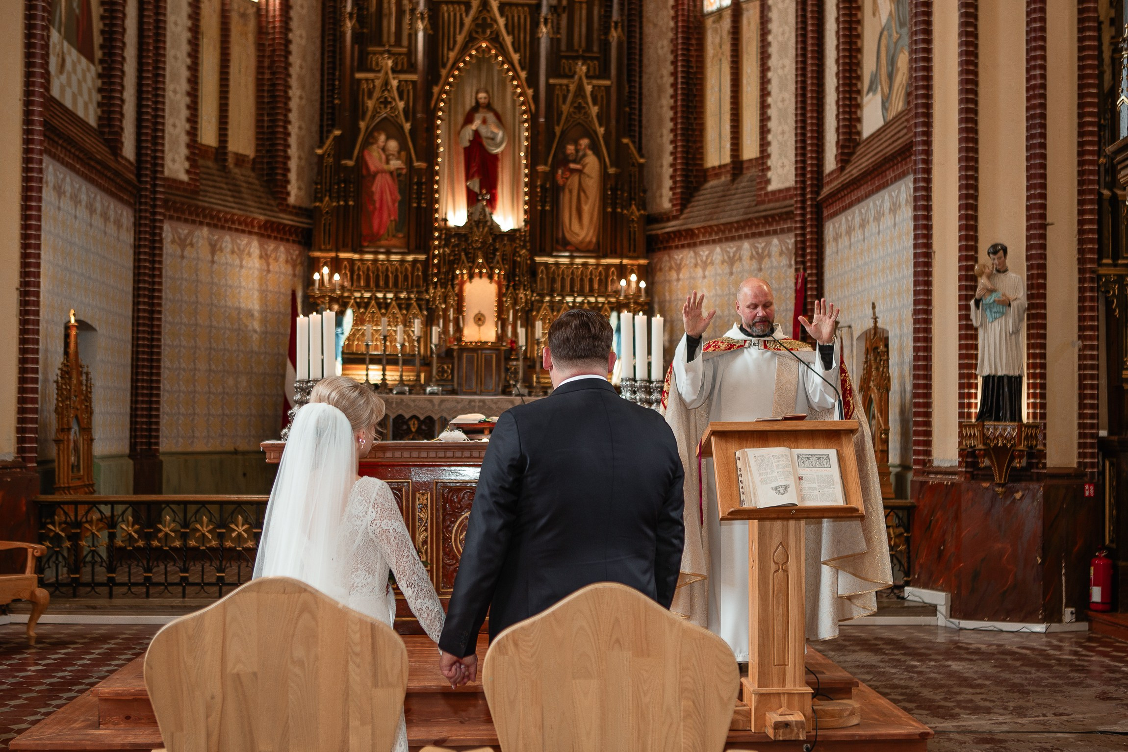 ELĪNA & SANDIS. Veronika Lokotko — kāzu un portretu fotogrāfe Latvijā