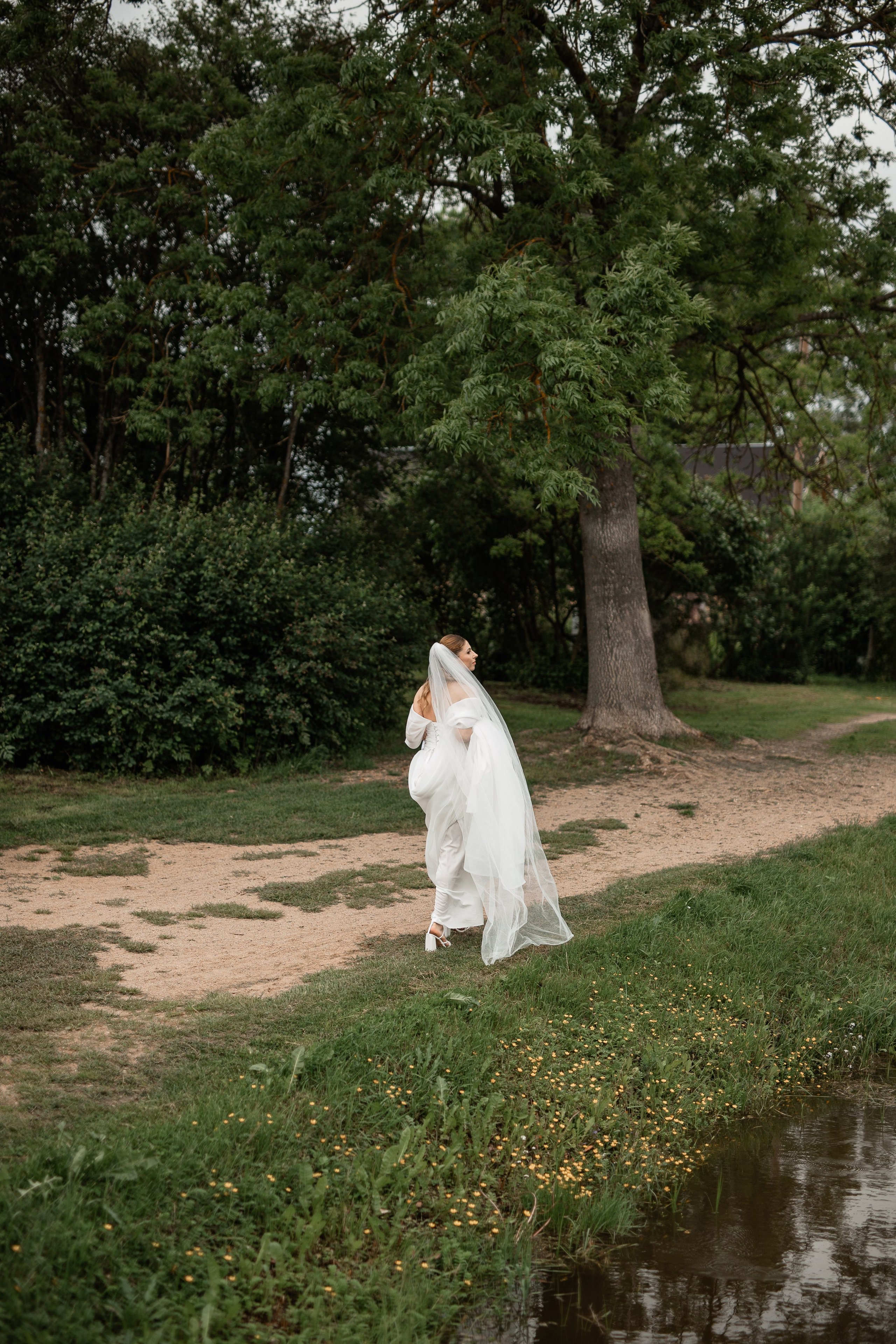ELIZABETE & DĀVIS. Veronika Lokotko — kāzu un portretu fotogrāfe Latvijā