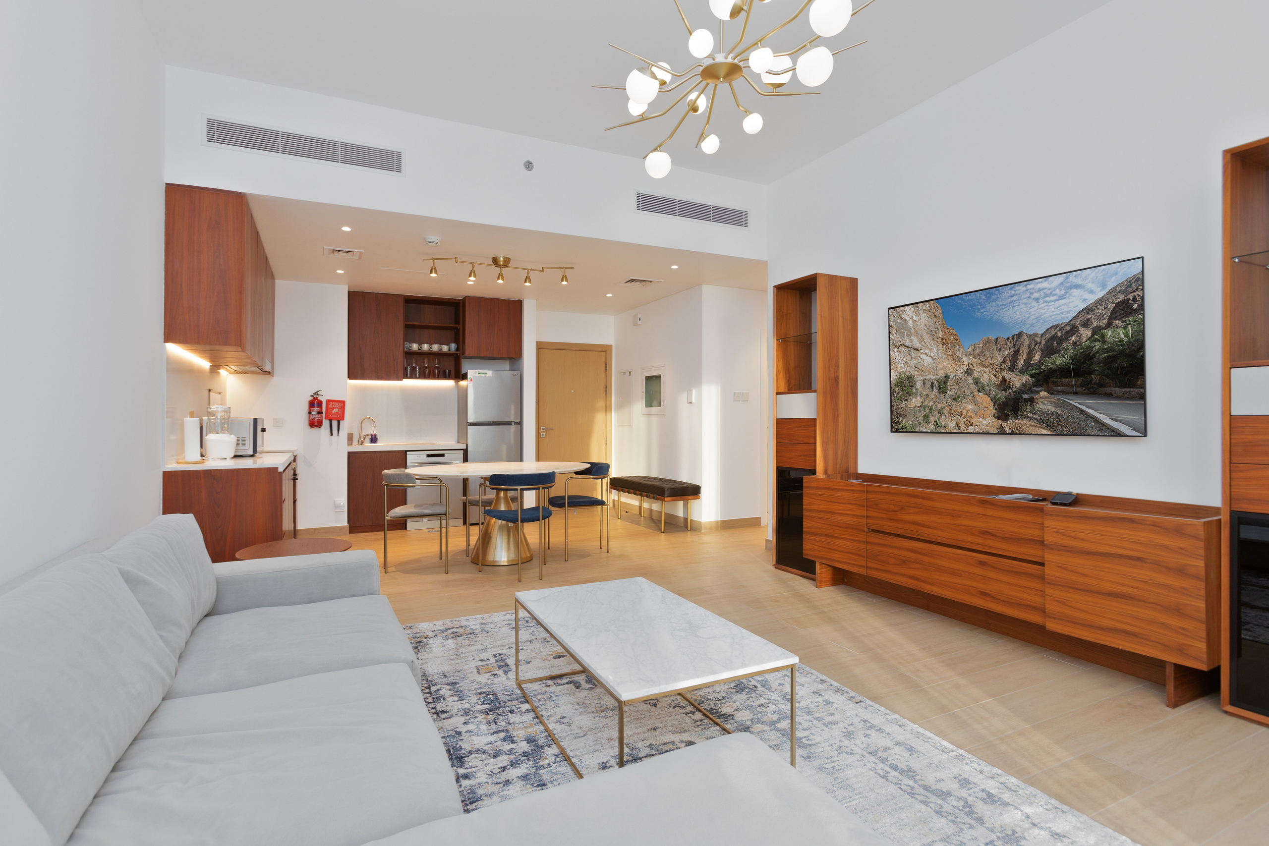 Le Pont 1 — 1BR. Samy Mar Boy │Portrait, Automotive and Real Estate Photographer