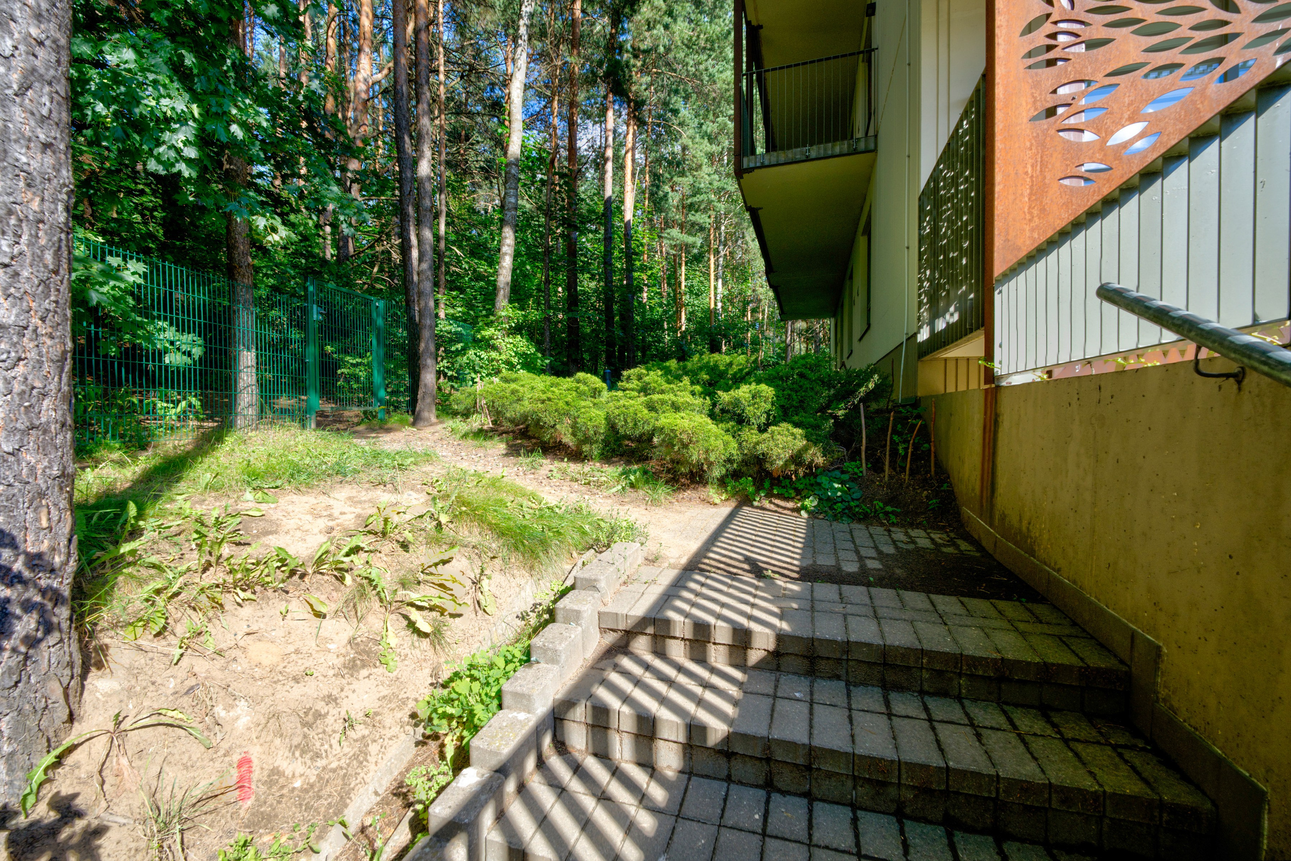 Mokslininkų g. 7. Elina Sapiega fotografė Vilniuje