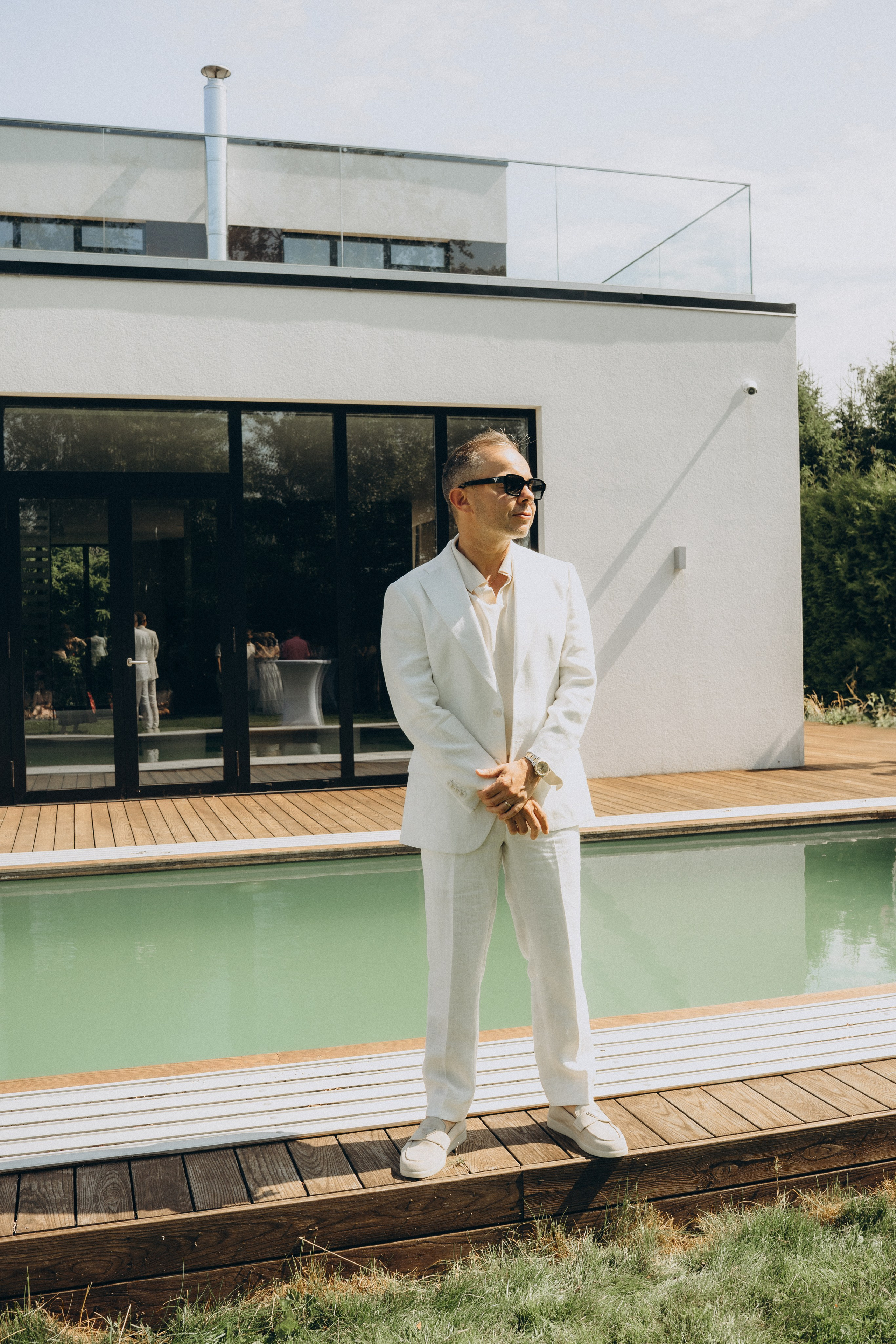 D&S. Victoria Olonen – Cinematic Portrait Artist | Helsinki & Europe