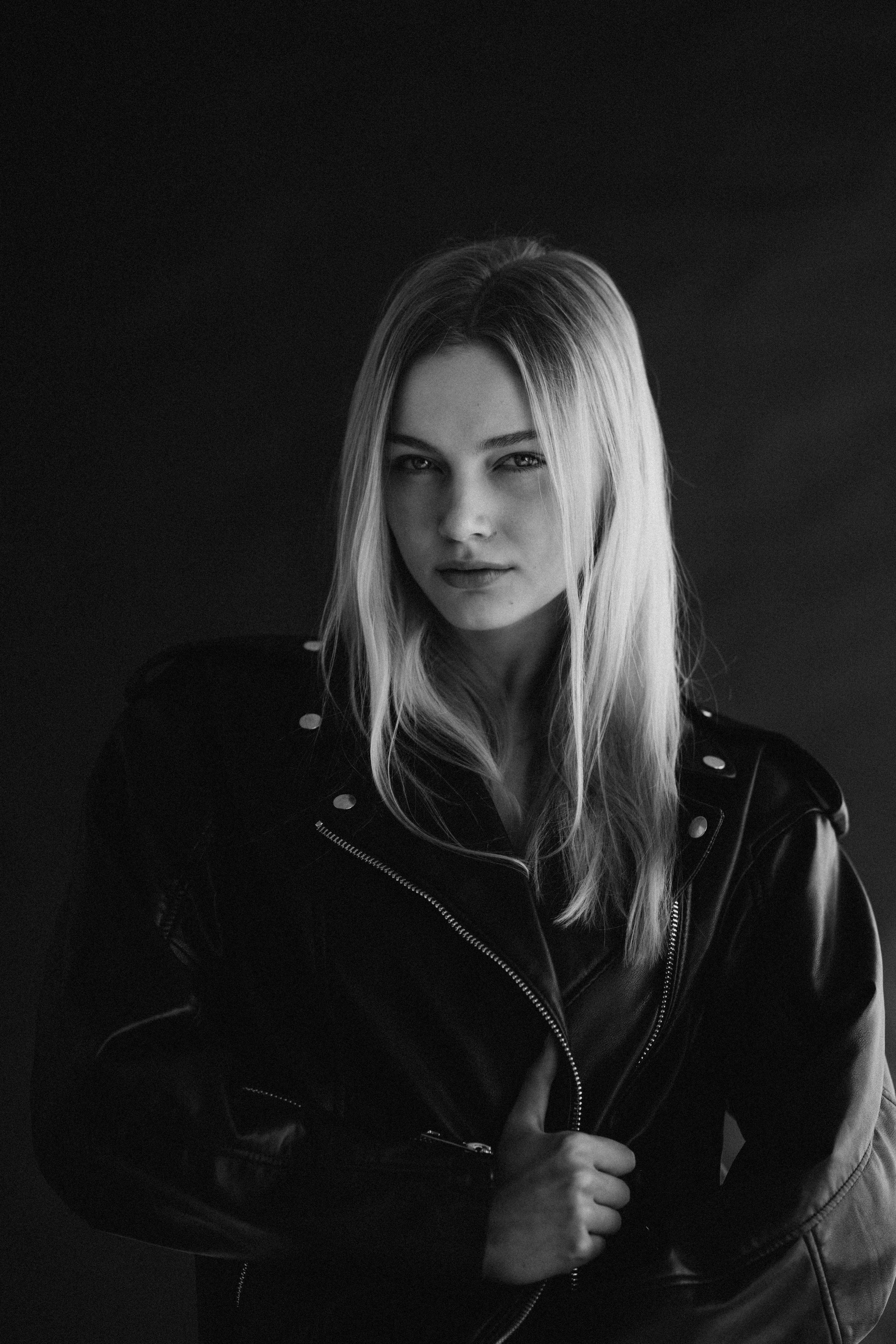 Individuals. Victoria Olonen – Cinematic Portrait Artist | Helsinki & Europe