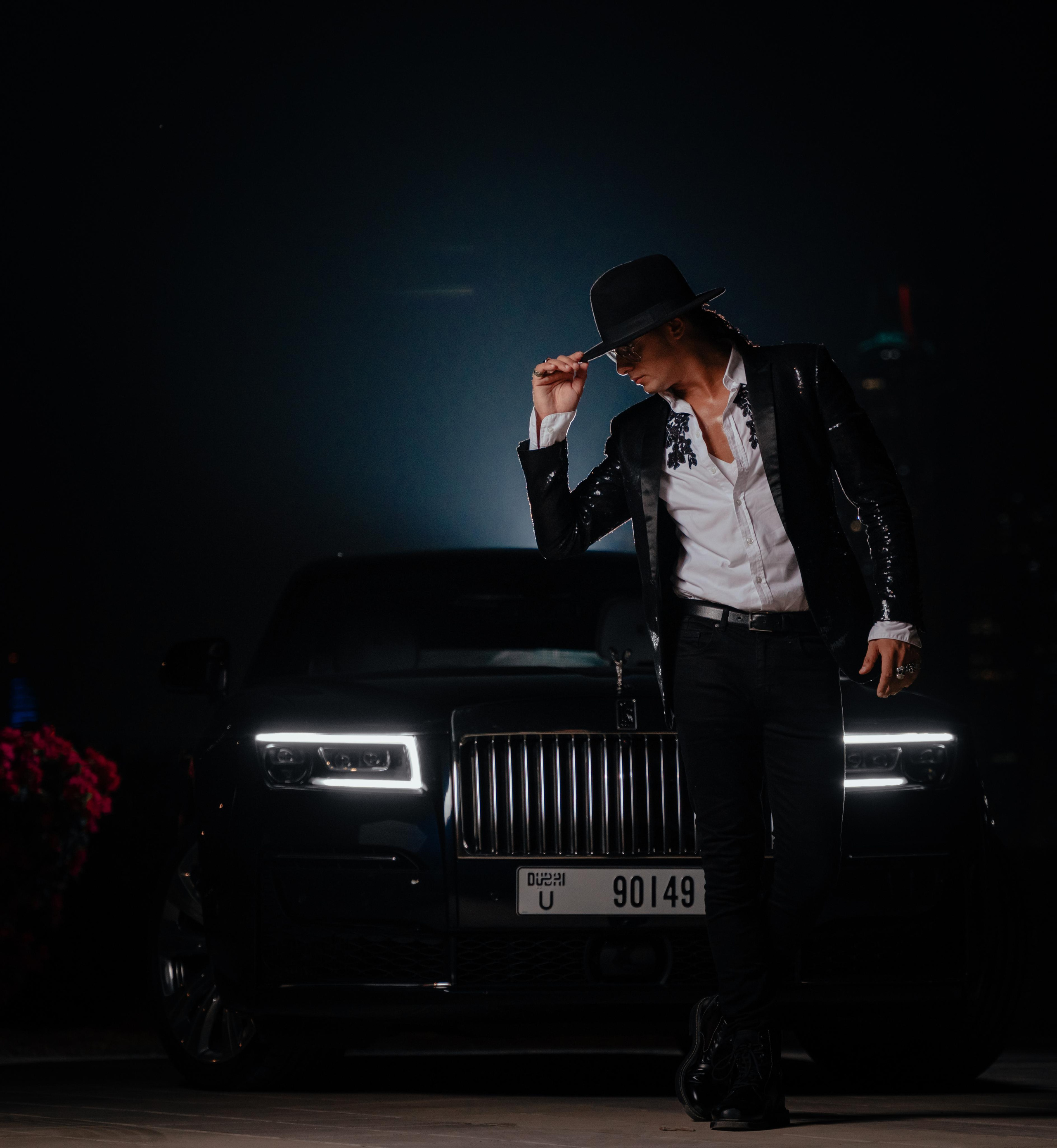 Photo shoot for rent a car. Photographer in Dubai Dmitry Gromov