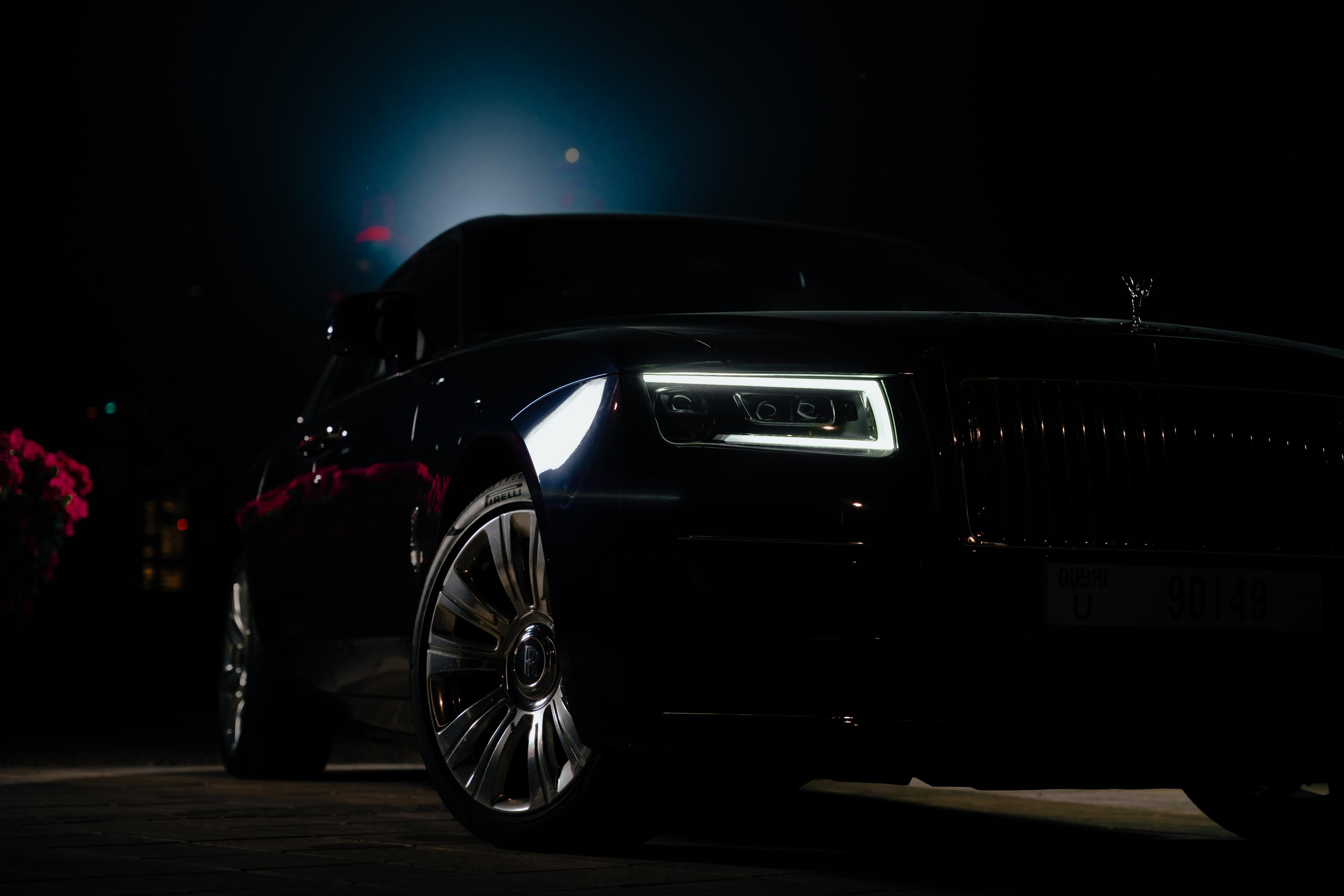 Photo shoot for rent a car. Photographer in Dubai Dmitry Gromov