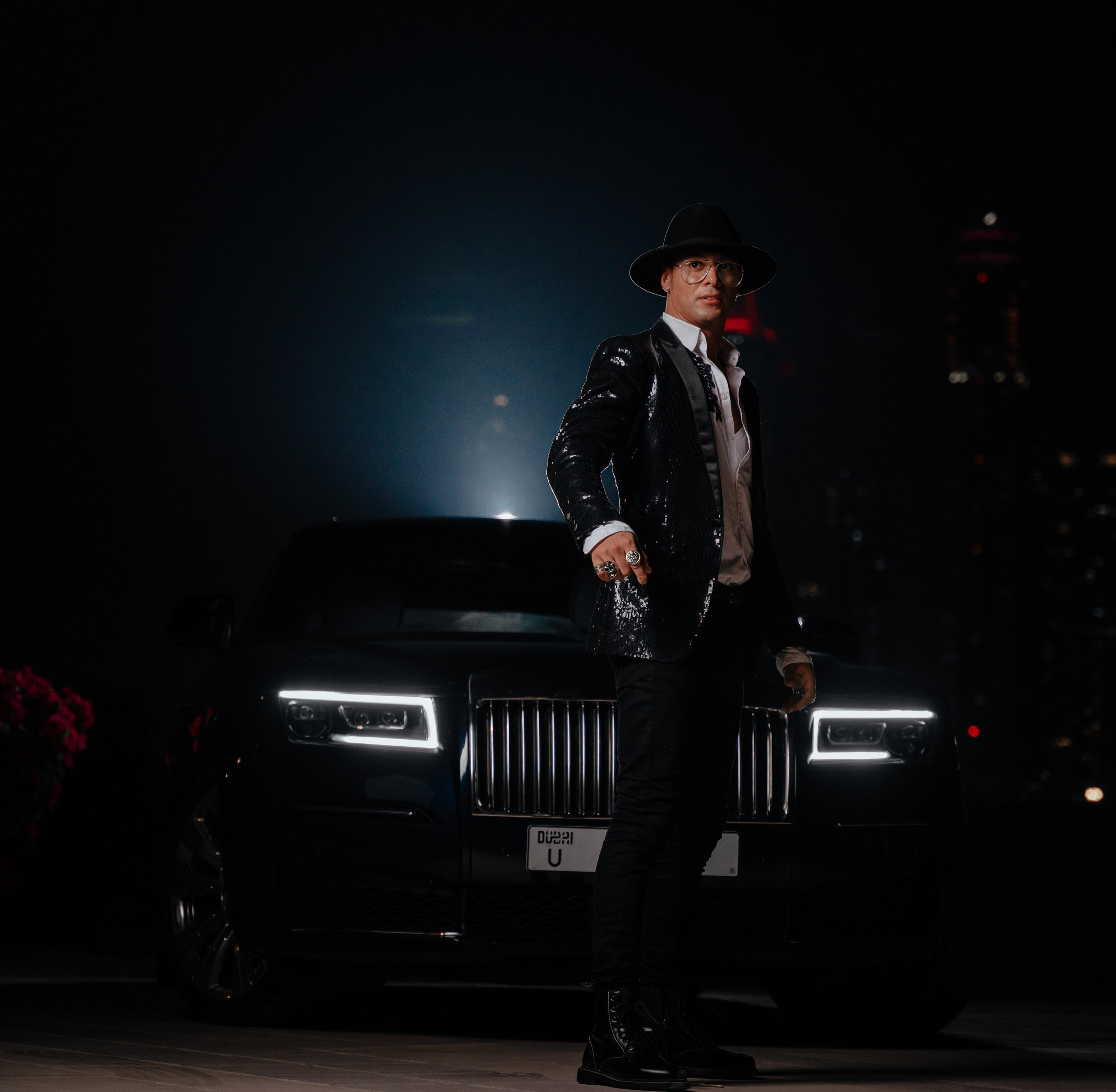 Photo shoot for rent a car. Photographer in Dubai Dmitry Gromov