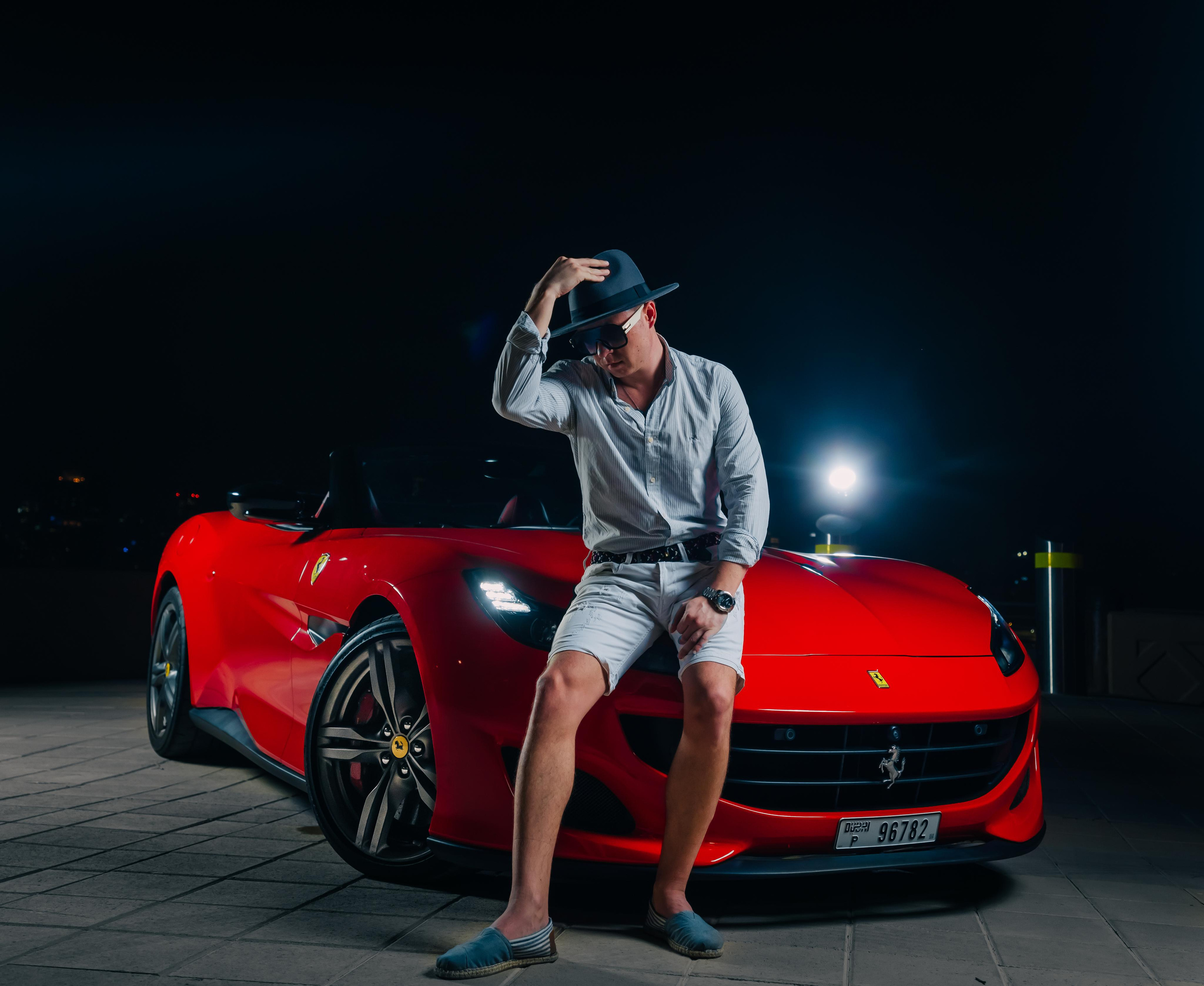 Photo shoot for rent a car. Photographer in Dubai Dmitry Gromov