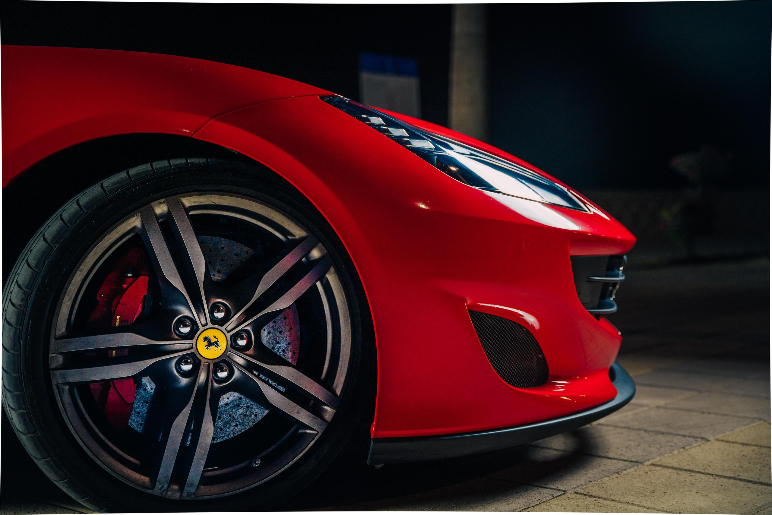 Photo shoot for rent a car. Photographer in Dubai Dmitry Gromov