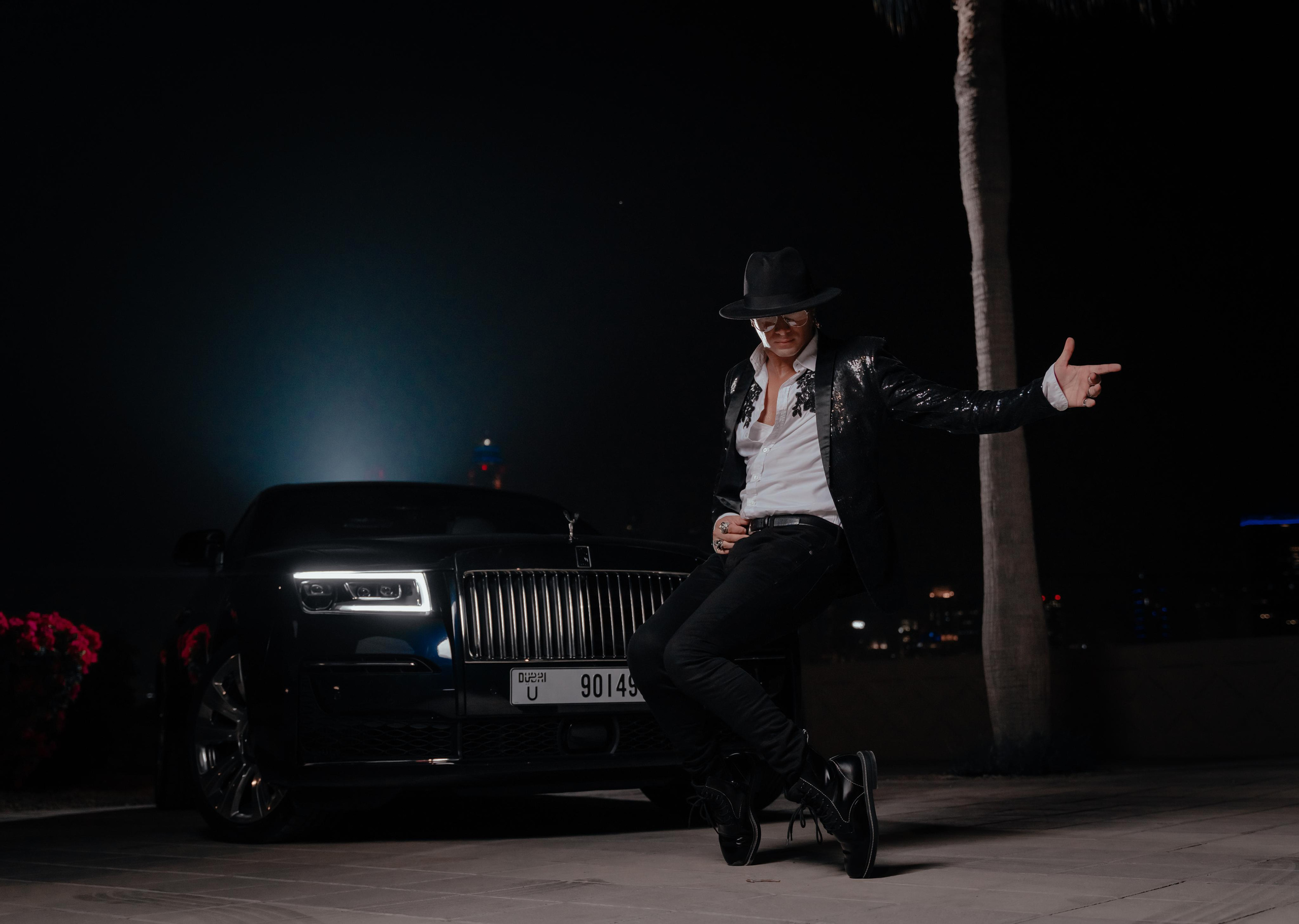 Photo shoot for rent a car. Photographer in Dubai Dmitry Gromov