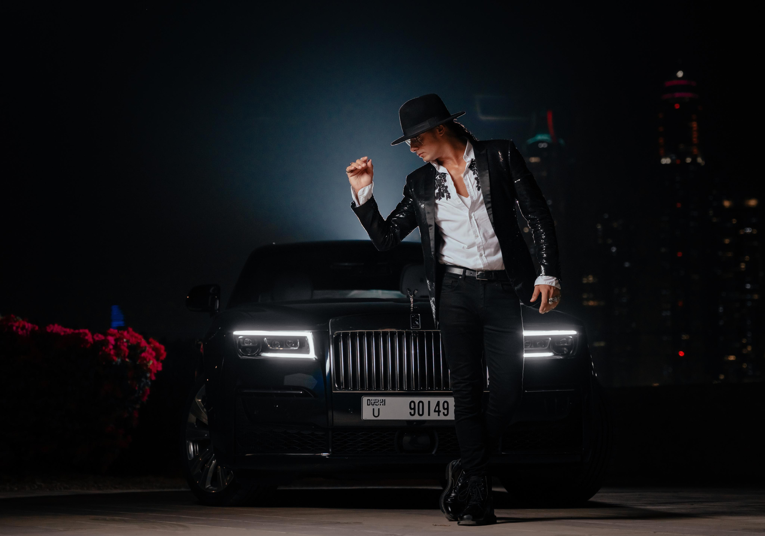 Photo shoot for rent a car. Photographer in Dubai Dmitry Gromov