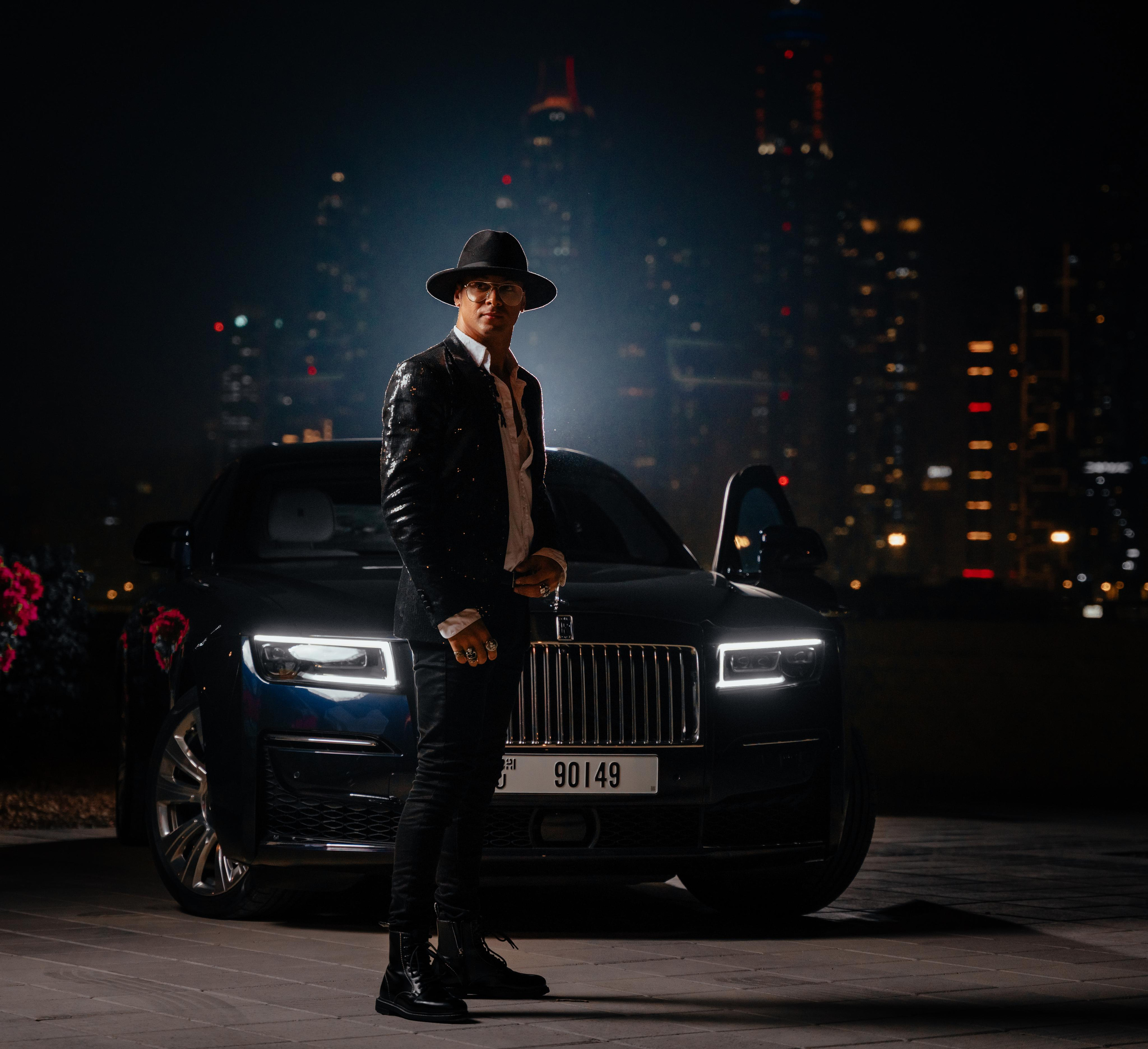 Photo shoot for rent a car. Photographer in Dubai Dmitry Gromov