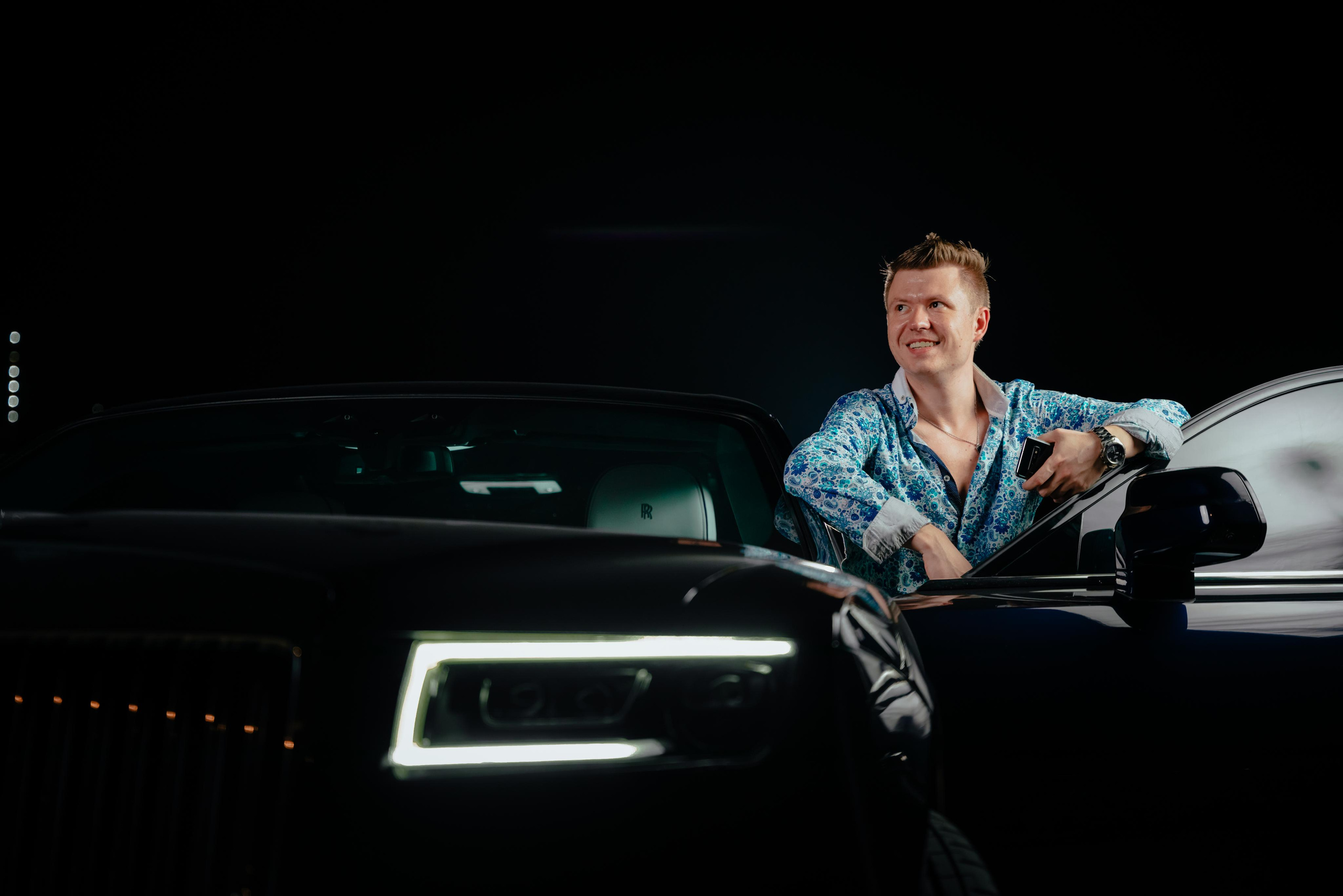 Photo shoot for rent a car. Photographer in Dubai Dmitry Gromov