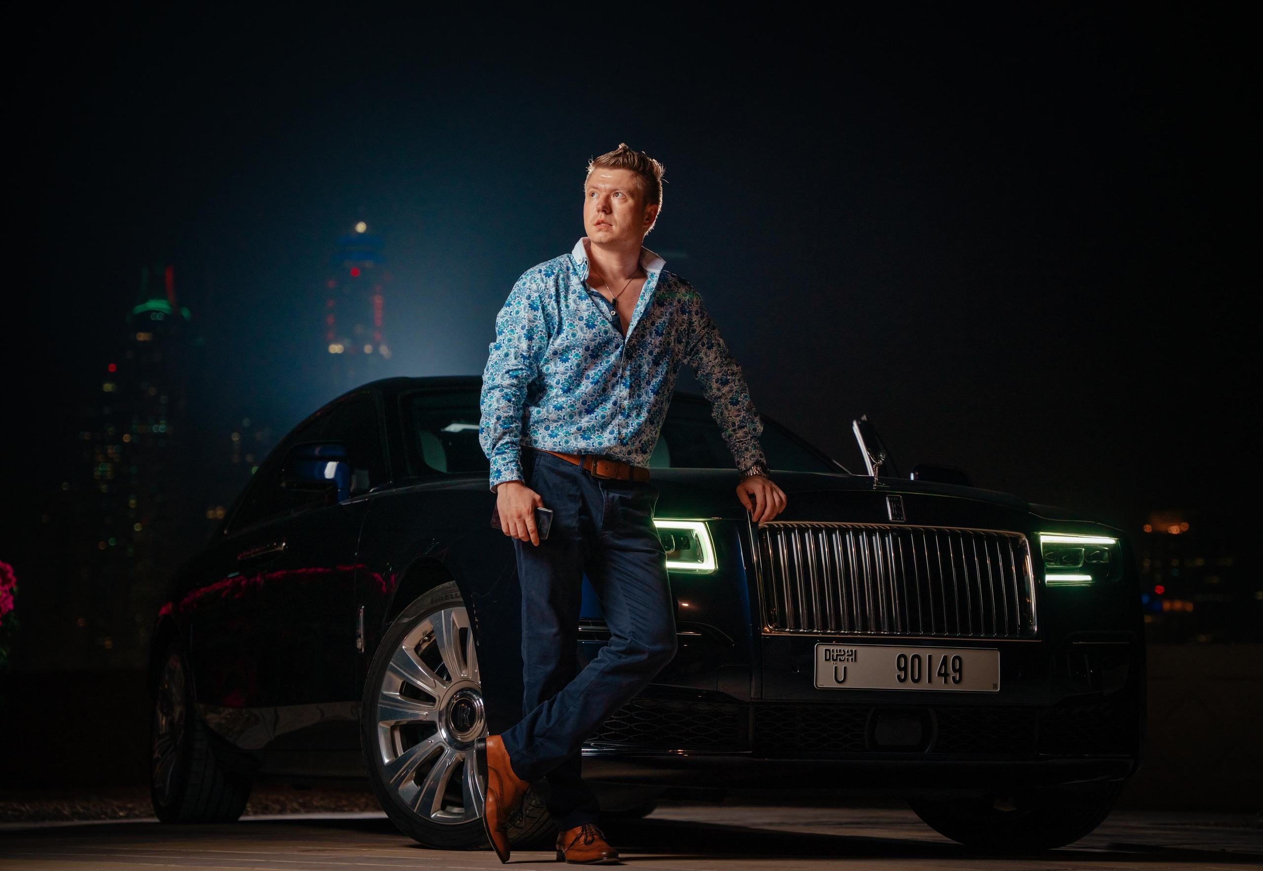 Photo shoot for rent a car. Photographer in Dubai Dmitry Gromov