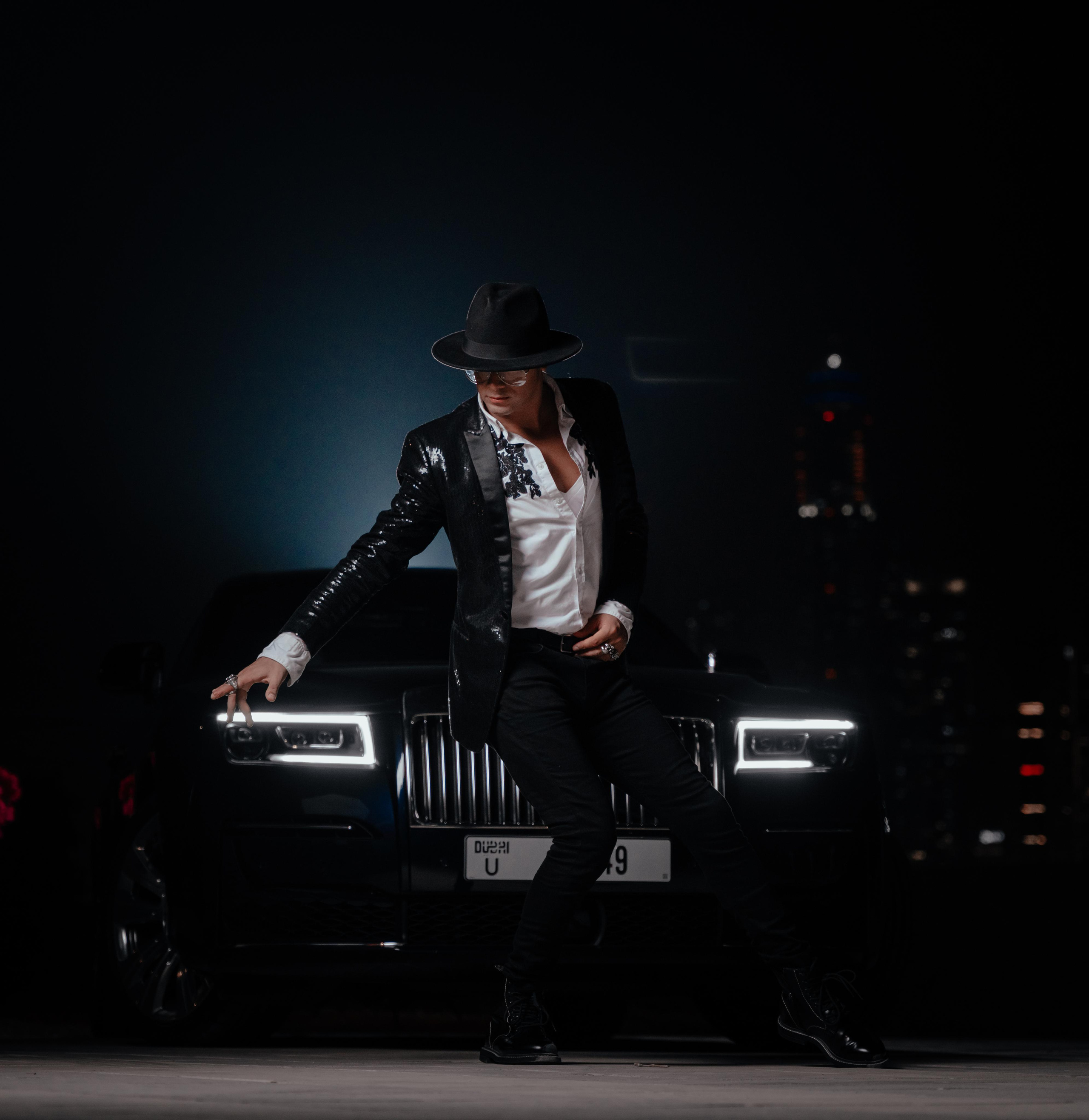 Photo shoot for rent a car. Photographer in Dubai Dmitry Gromov