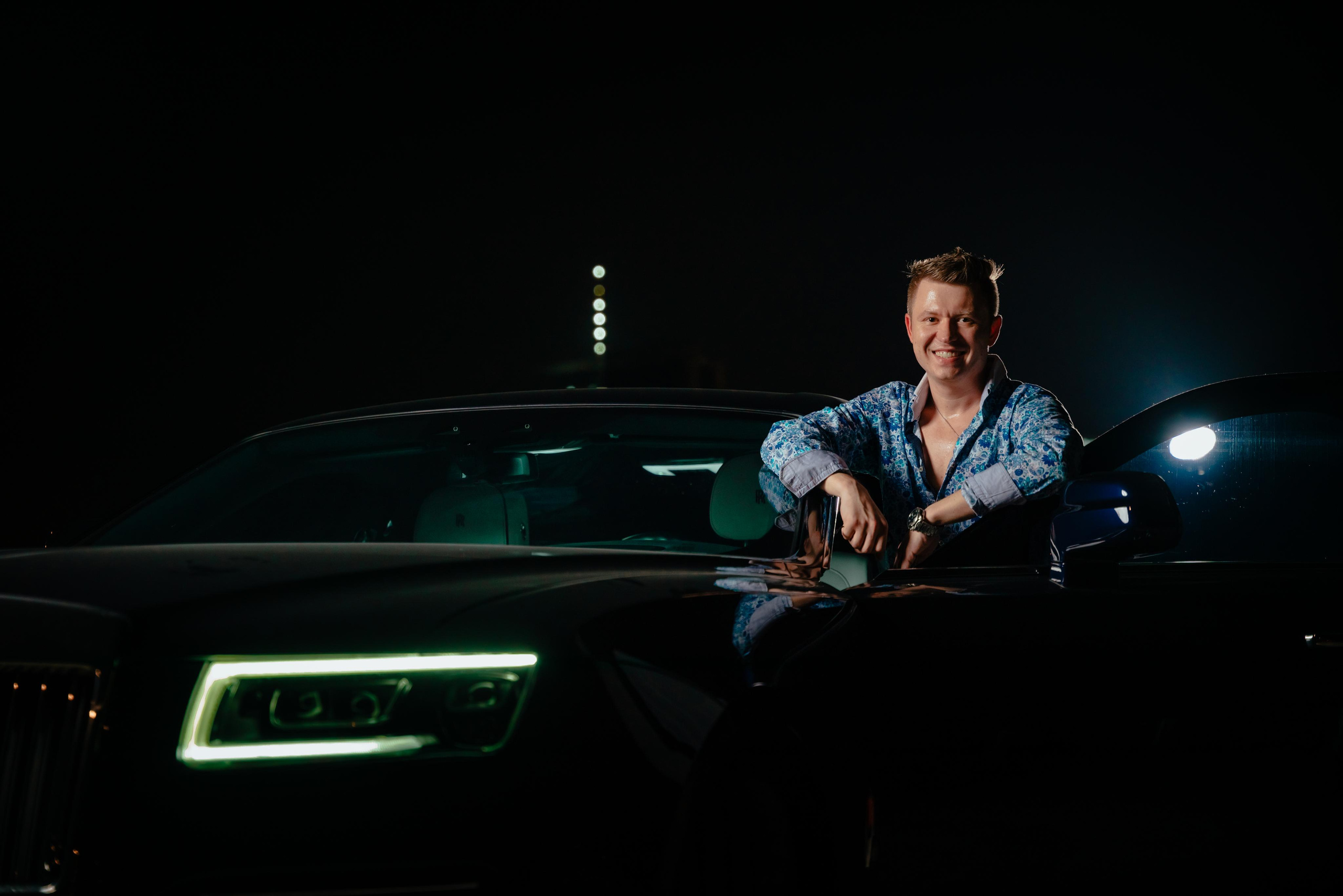 Photo shoot for rent a car. Photographer in Dubai Dmitry Gromov