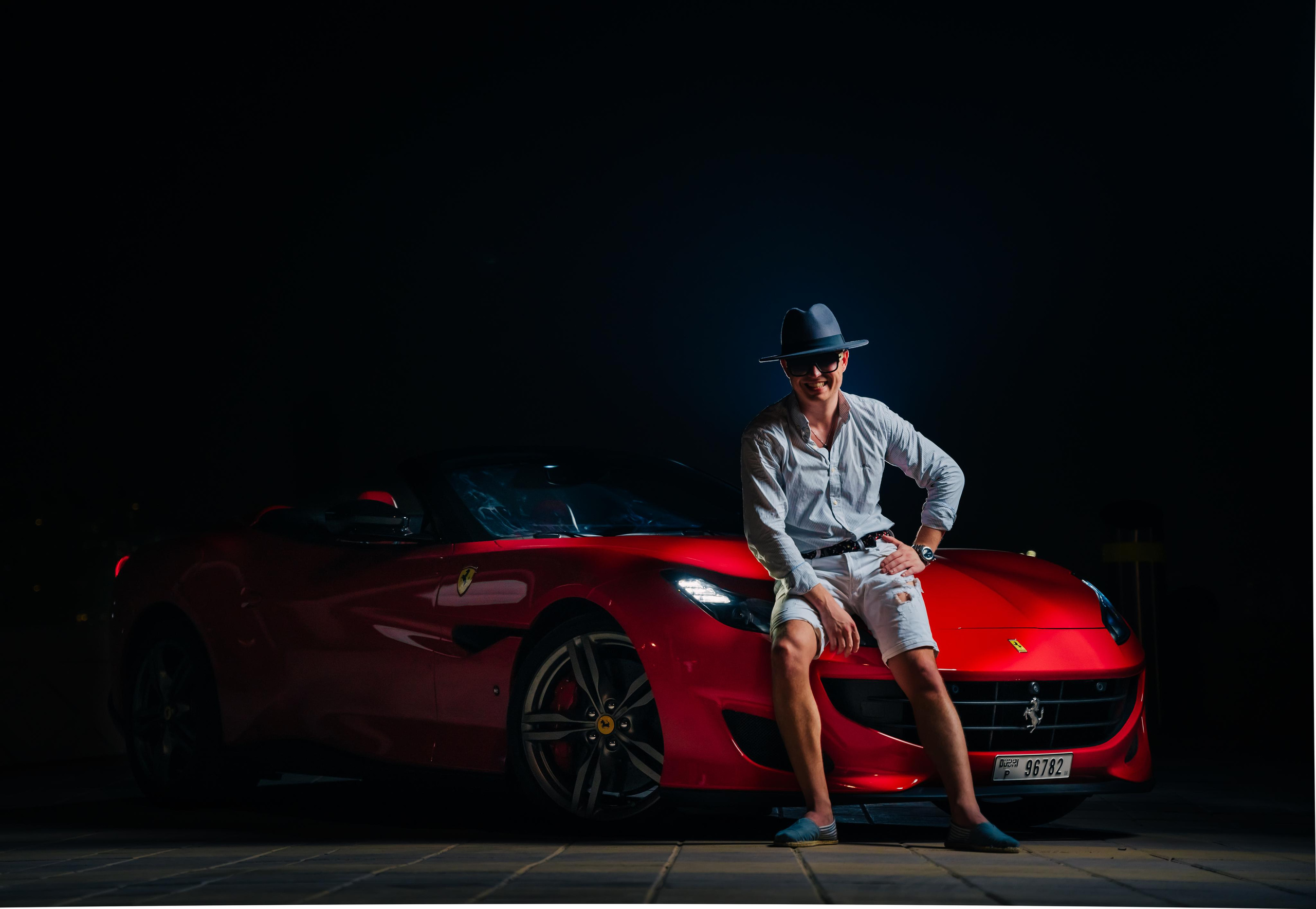 Photo shoot for rent a car. Photographer in Dubai Dmitry Gromov