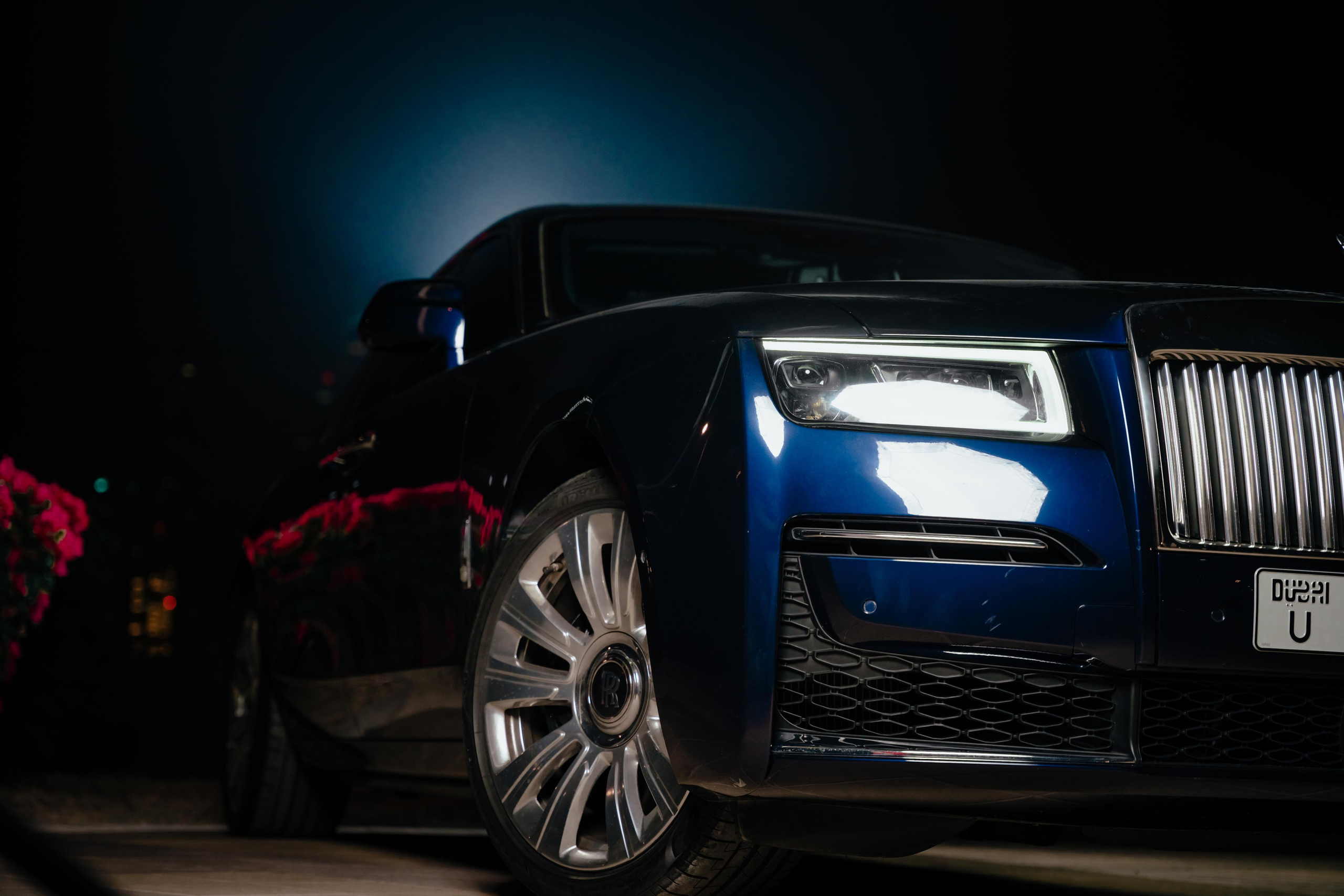 Photo shoot for rent a car. Photographer in Dubai Dmitry Gromov