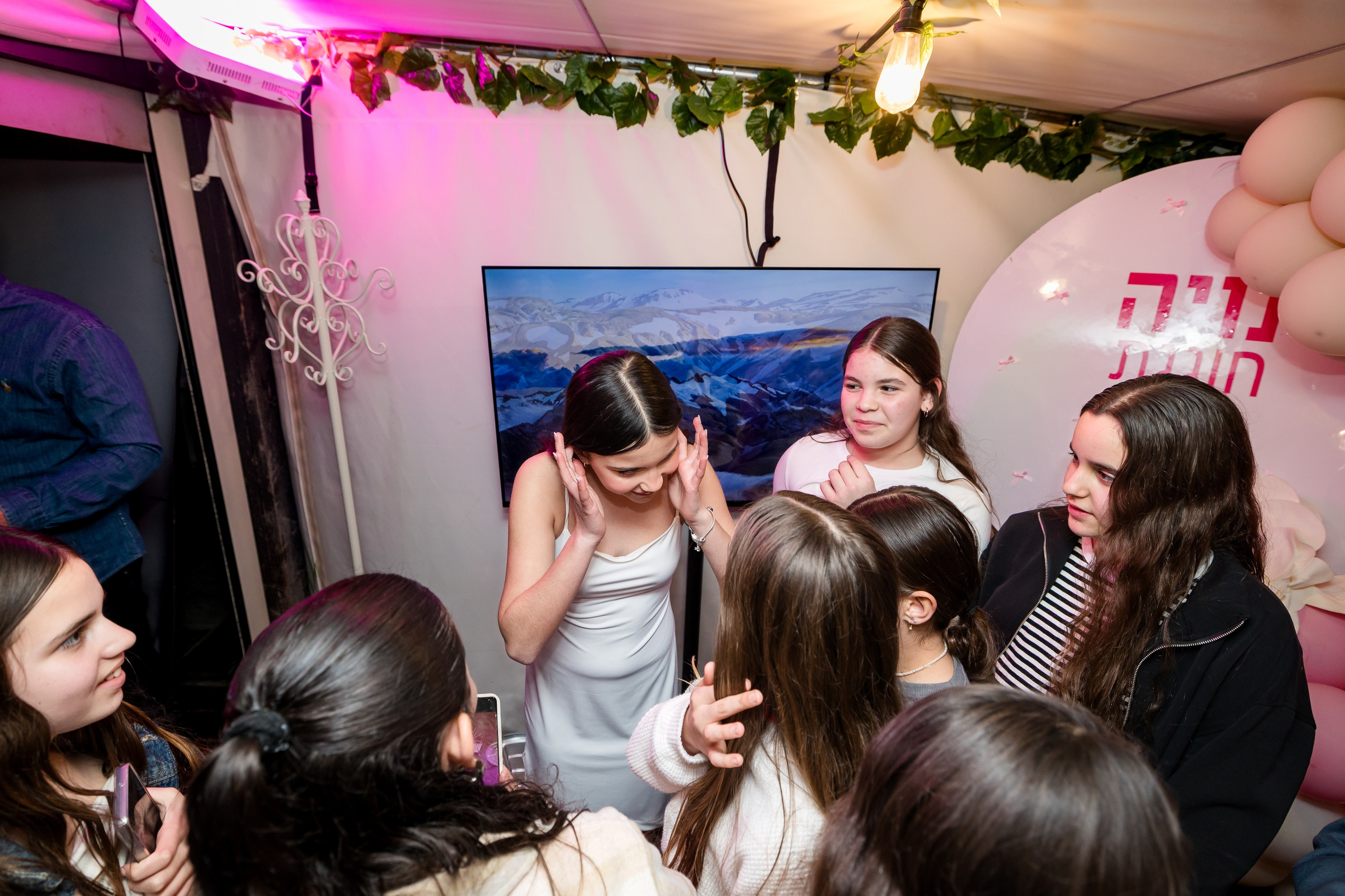 Noya. AMIR BUCHNIK PHOTOGRAPHER