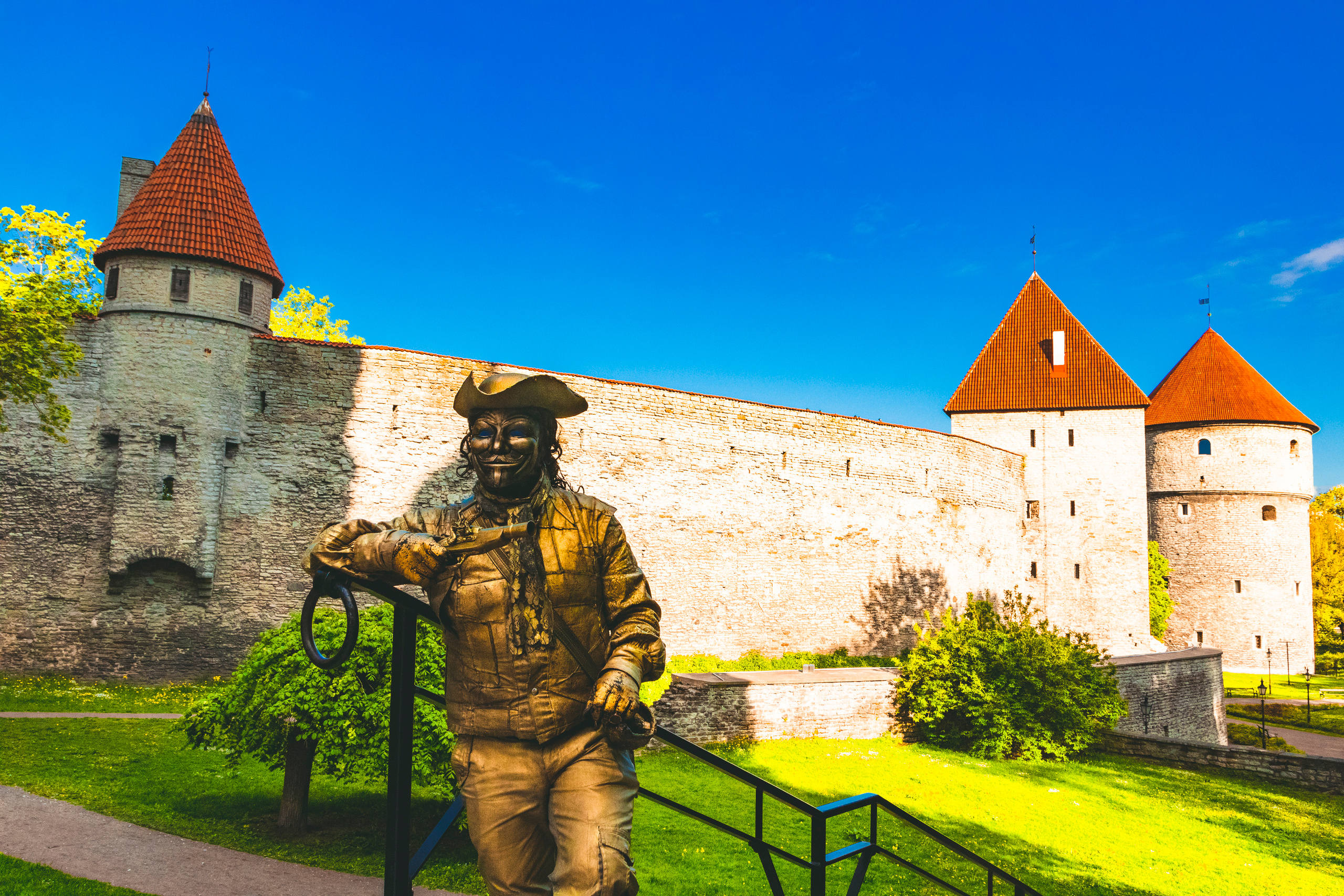 Kuldne komandör (Aleksei). Nebula 25 — Fotod teie hingele