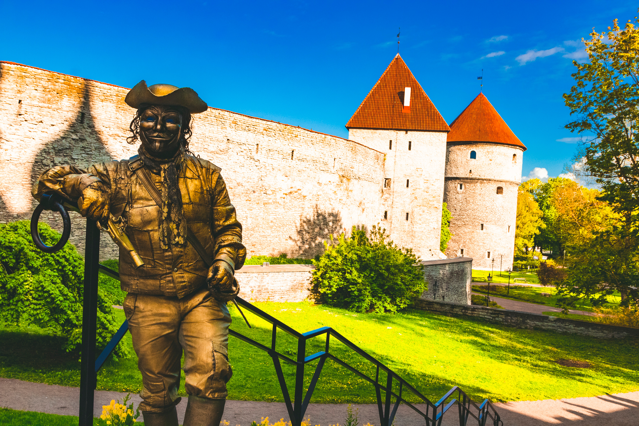 Kuldne komandör (Aleksei). Nebula 25 — Fotod teie hingele