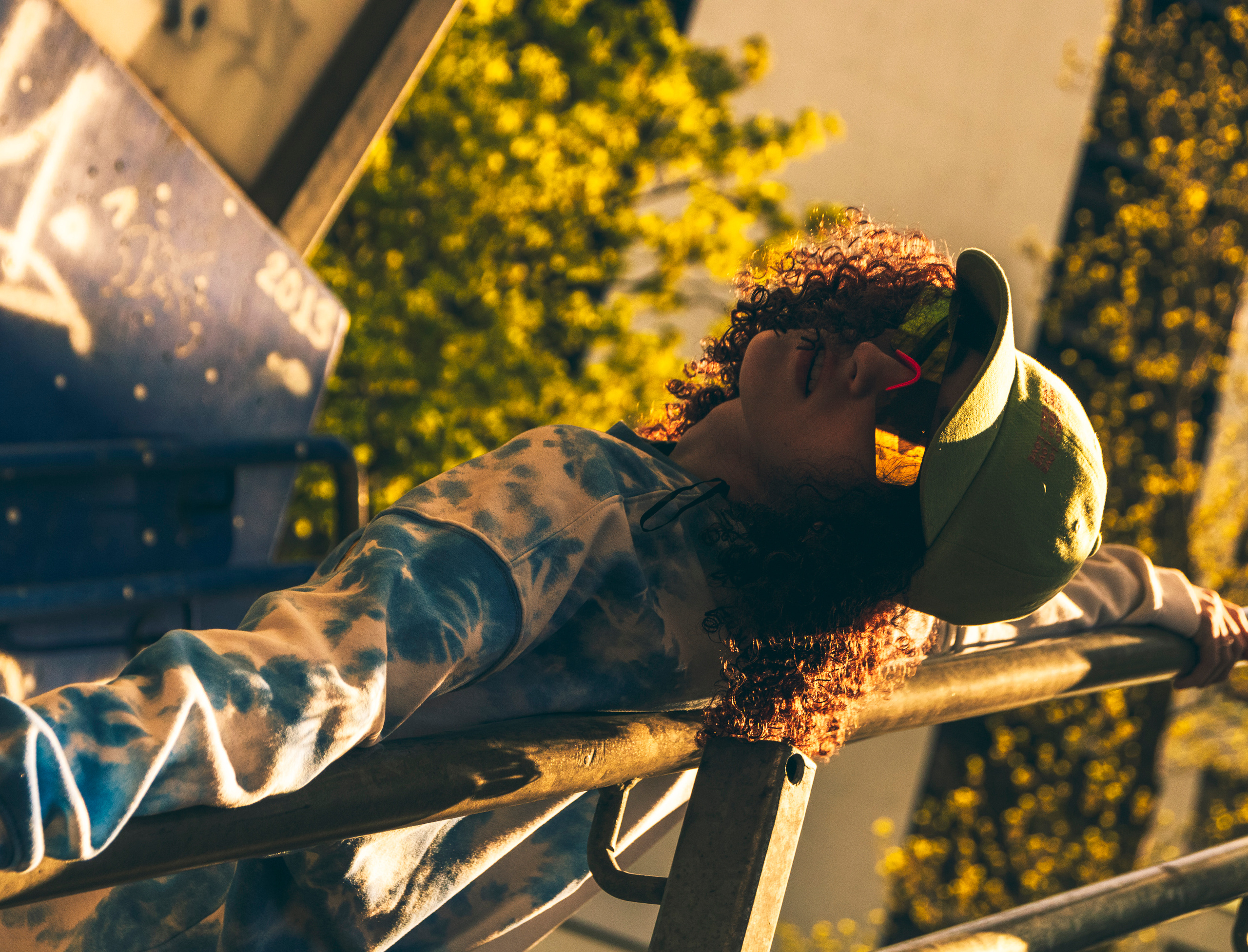 Dancing & Smoking (Diana). Nebula 25 — Fotod teie hingele