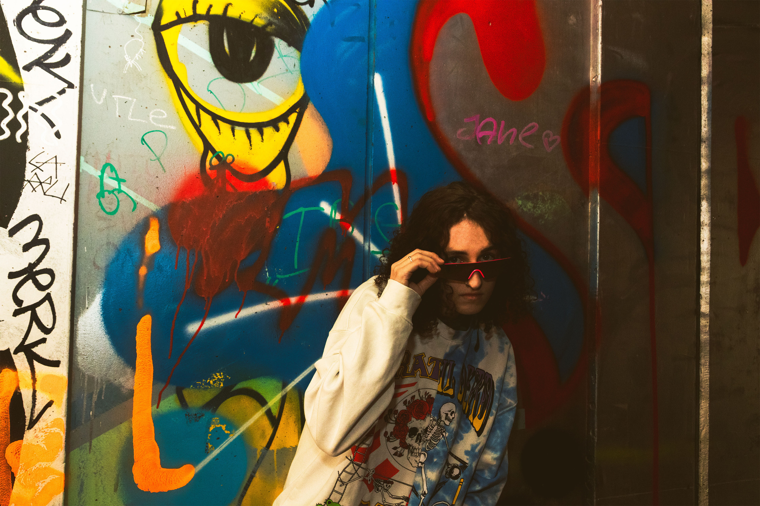 Dancing & Smoking (Diana). Nebula 25 — Fotod teie hingele