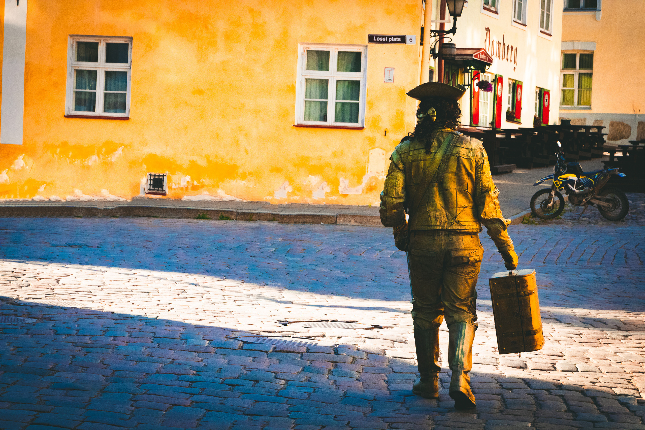 Kuldne komandör (Aleksei). Nebula 25 — Fotod teie hingele