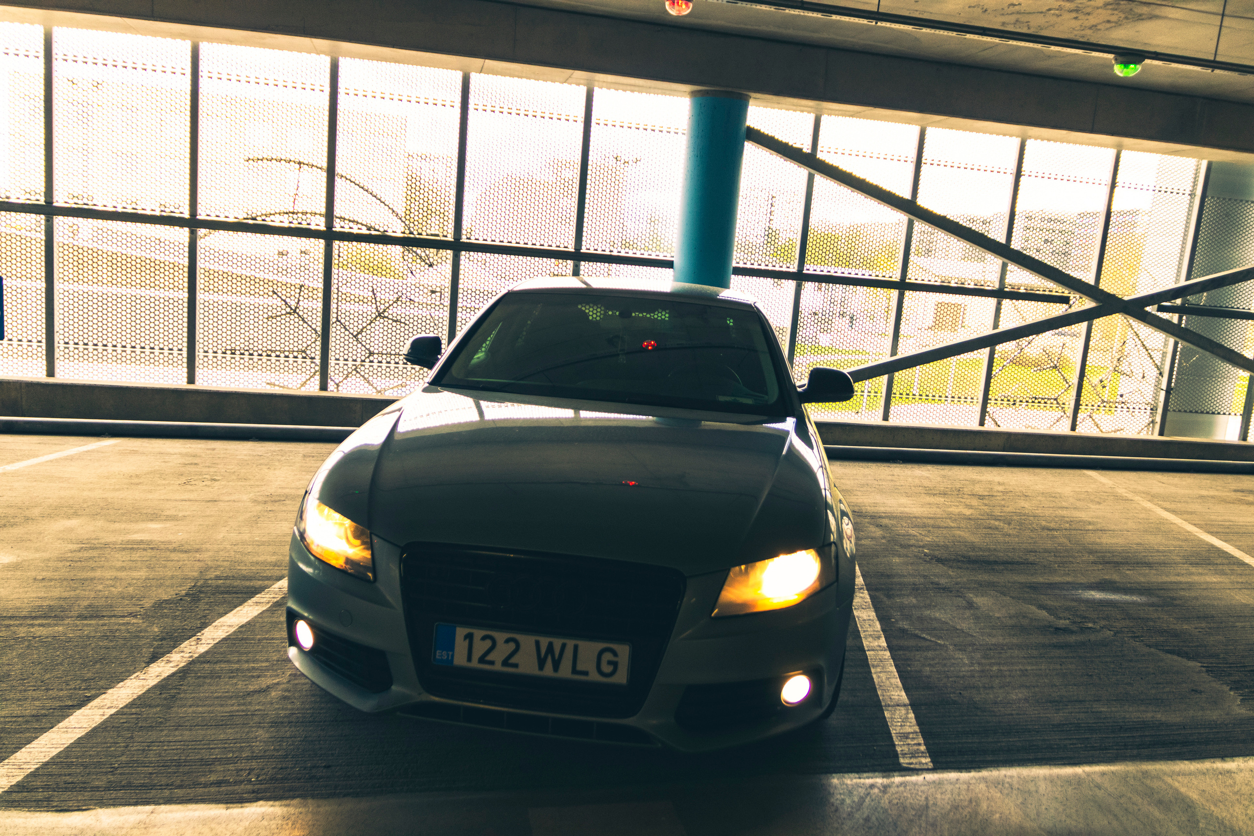 Šumaher (Andre). Nebula 25 — Fotod teie hingele